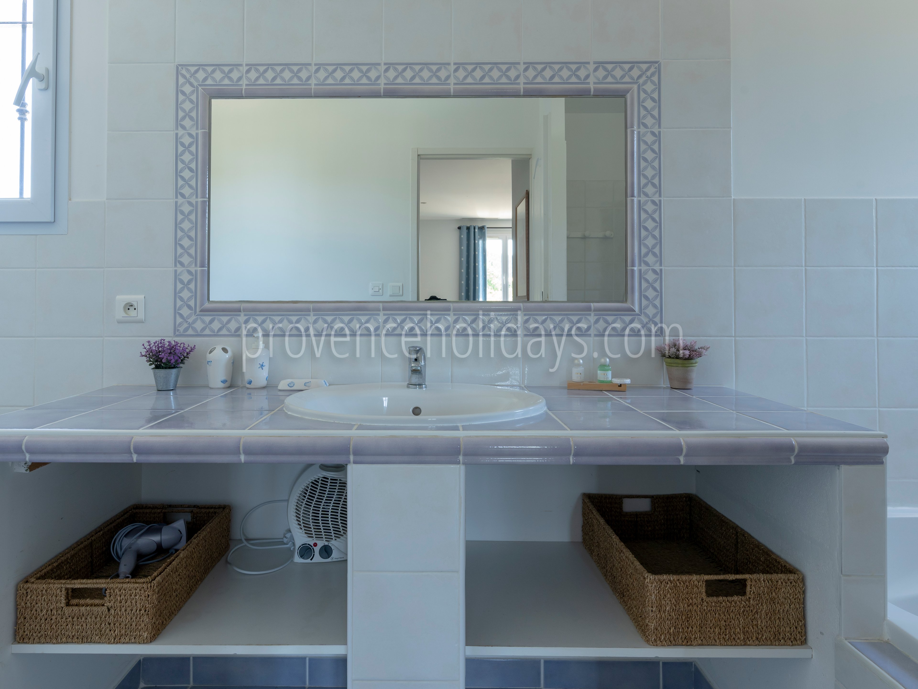 55 - Chez Alare: Villa: Bathroom
