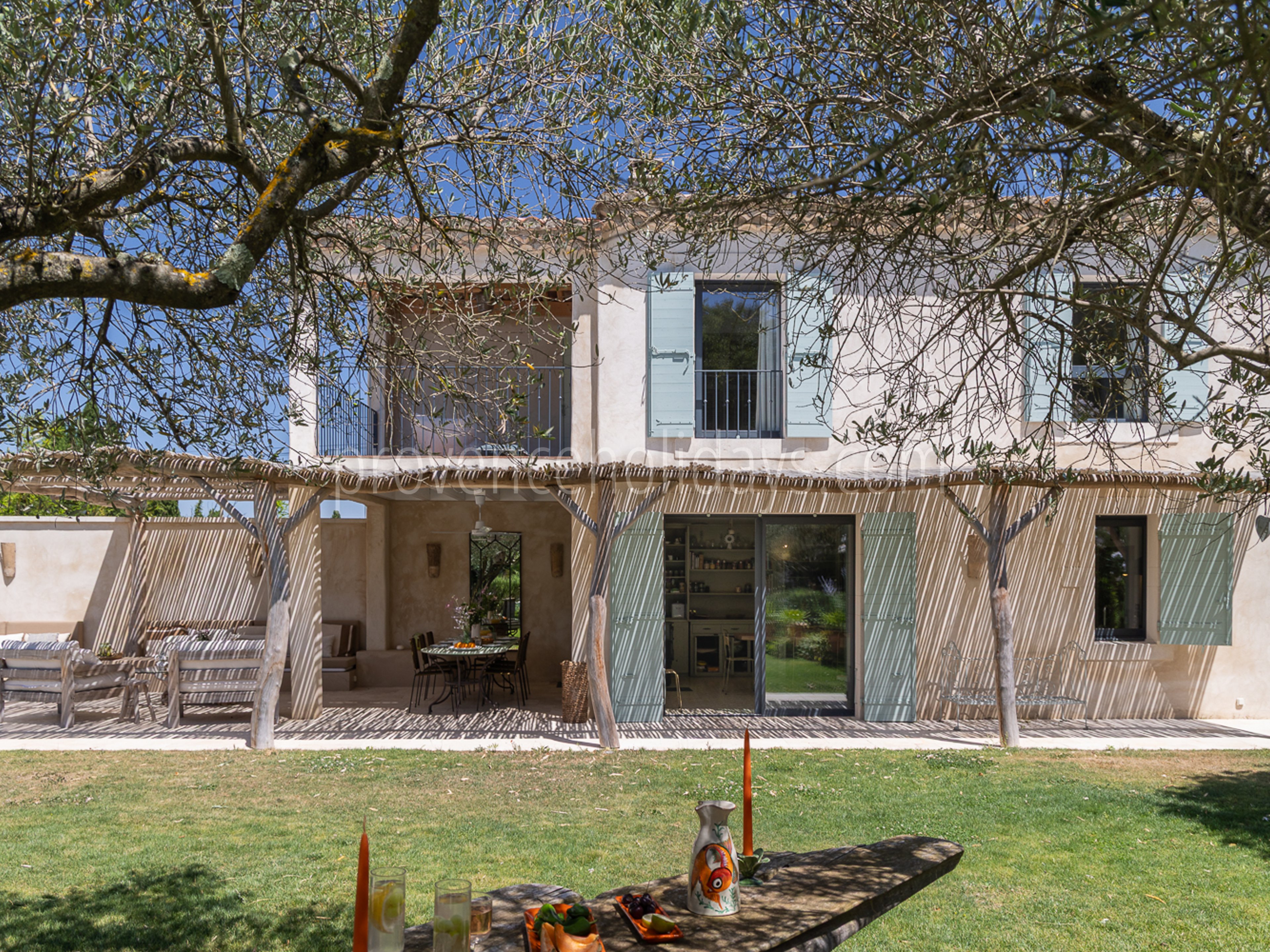 43 - Le Mas des Rêves: Villa: Exterior