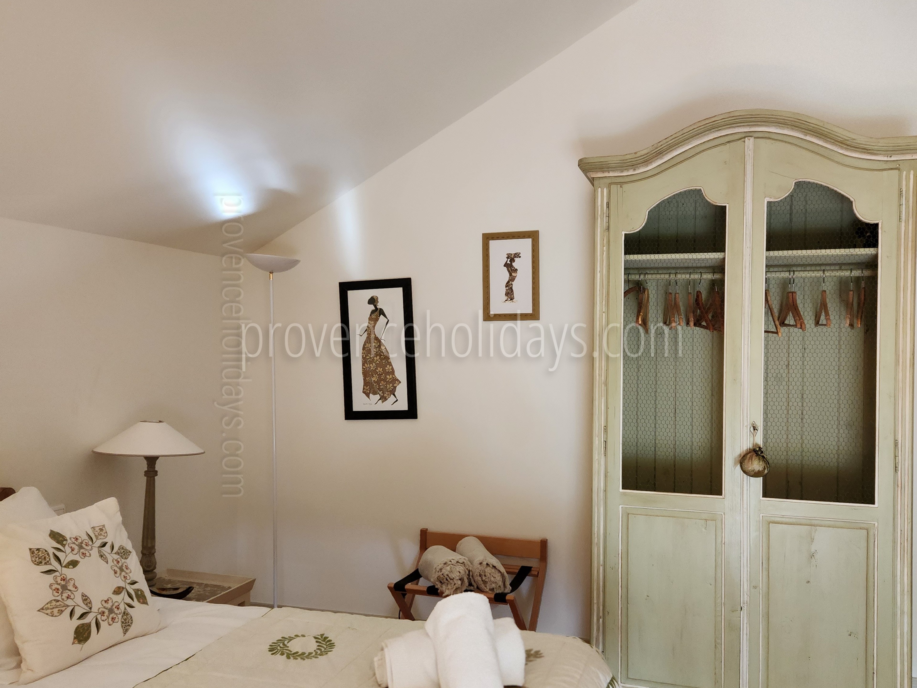 57 - Bastide Lacoste: Villa: Interior