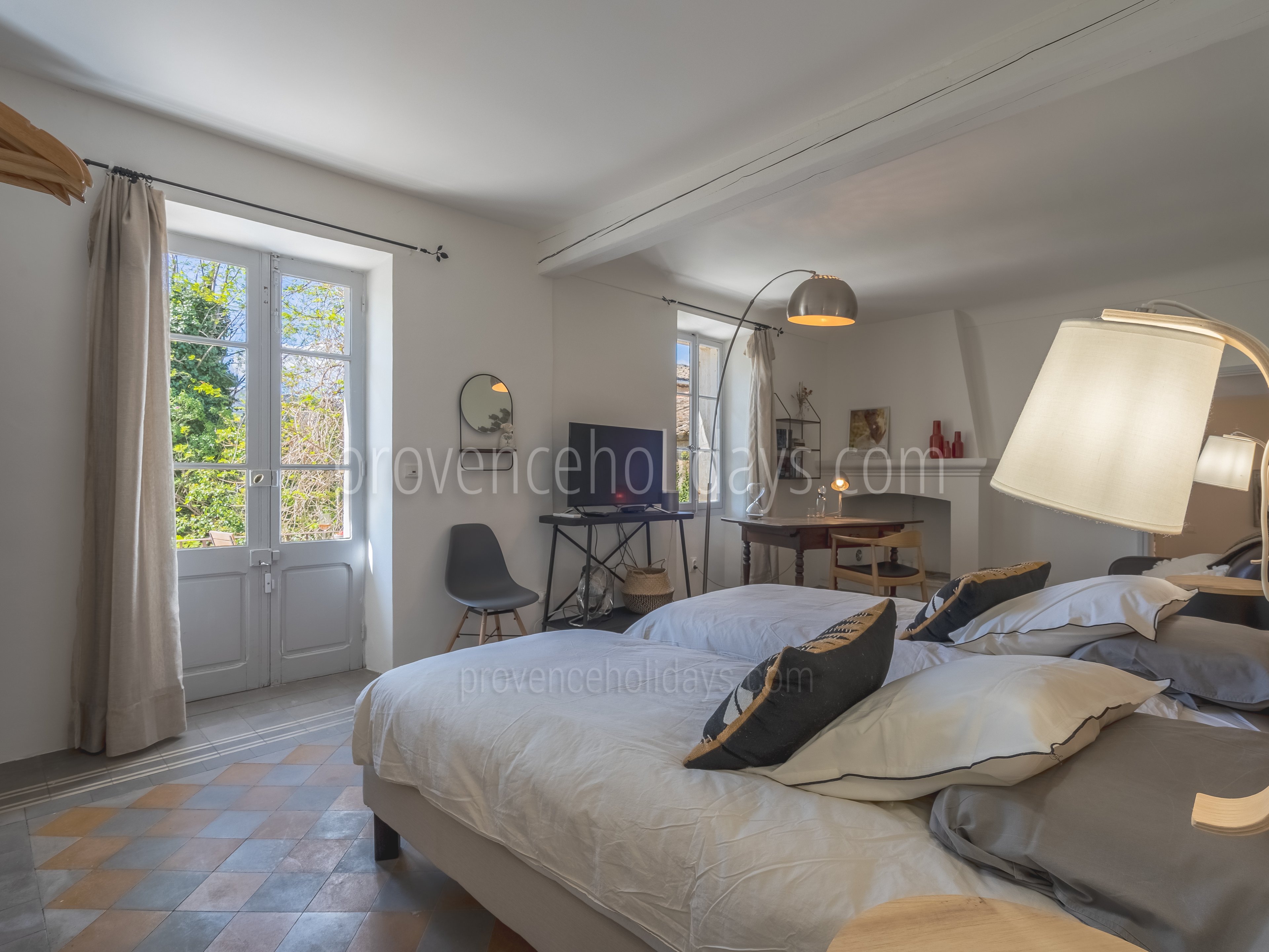 34 - Mas du Taureau: Villa: Bedroom