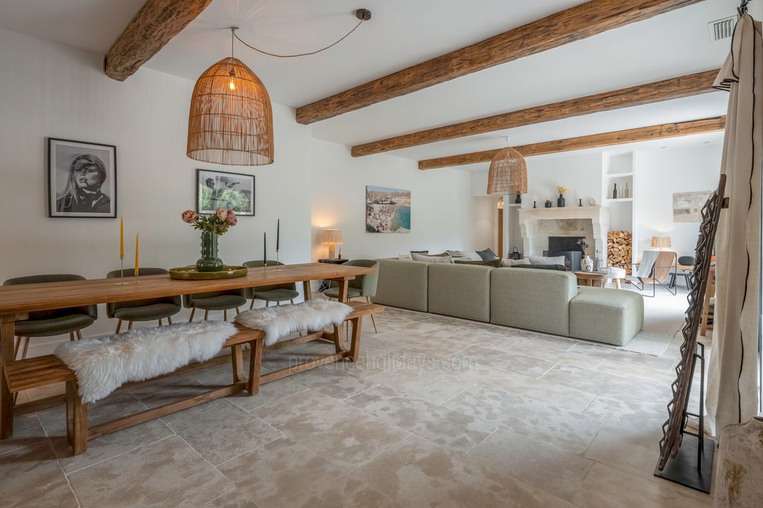 18 - Villa Alma: Villa: Interior