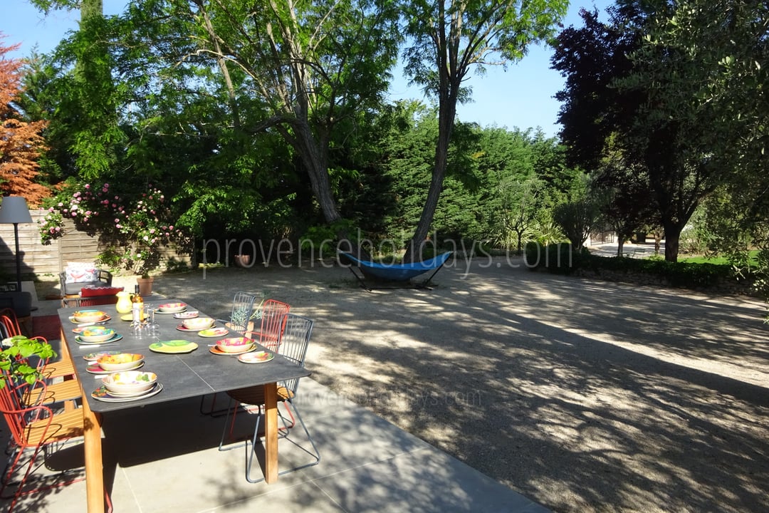 6 - Mas Art et Soleil: Villa: Exterior