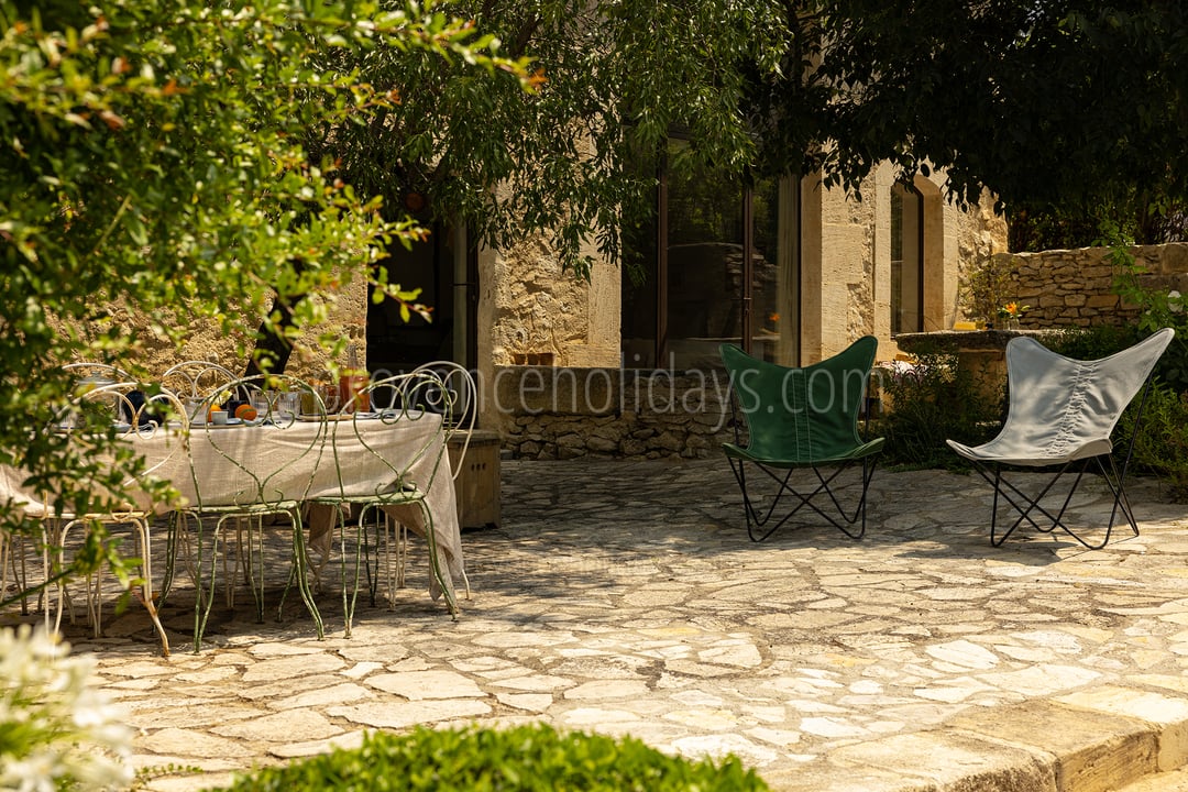 56 - Le Mas Secret: Villa: Exterior