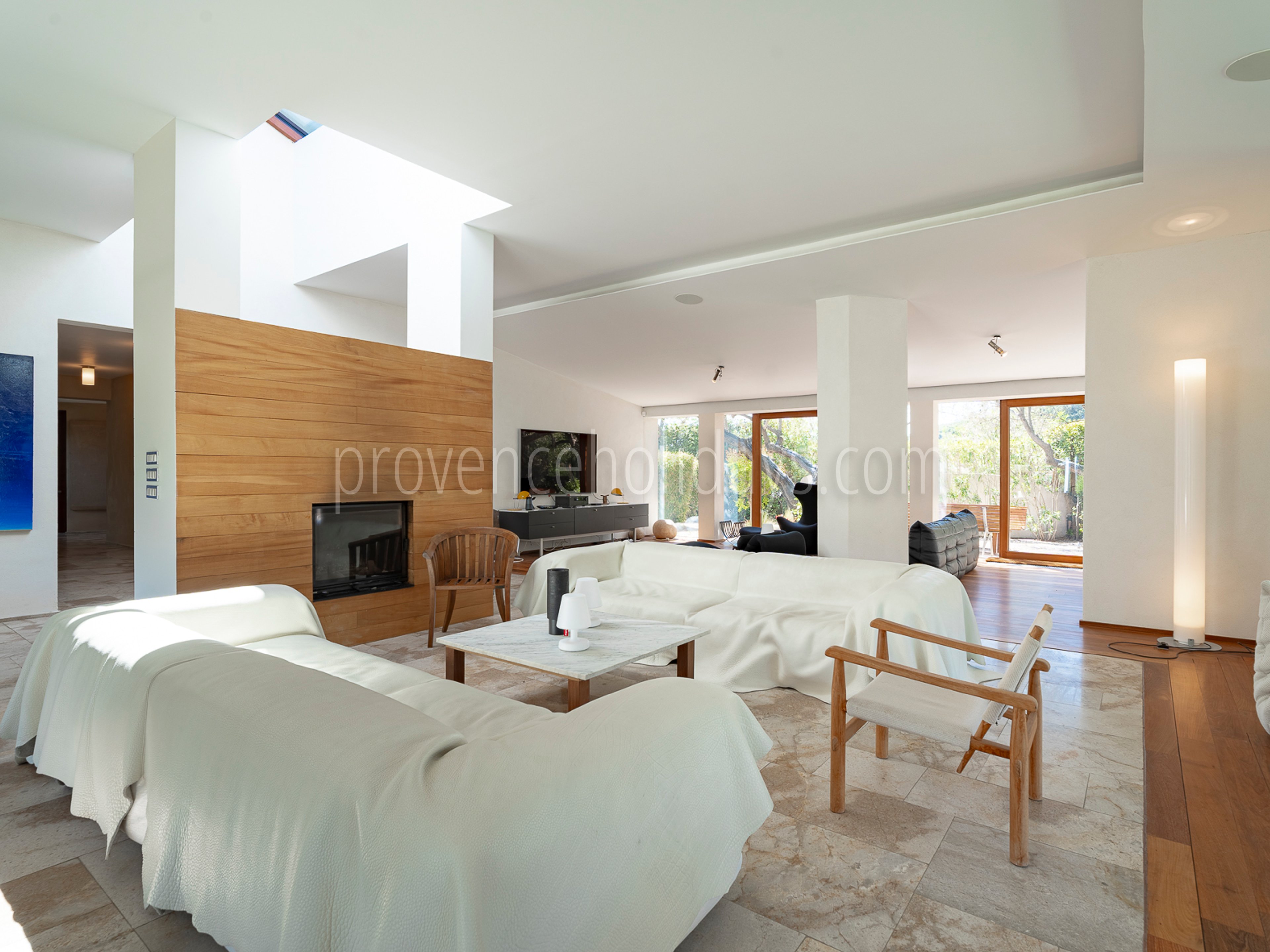 19 - Villa Tahiti: Villa: Interior