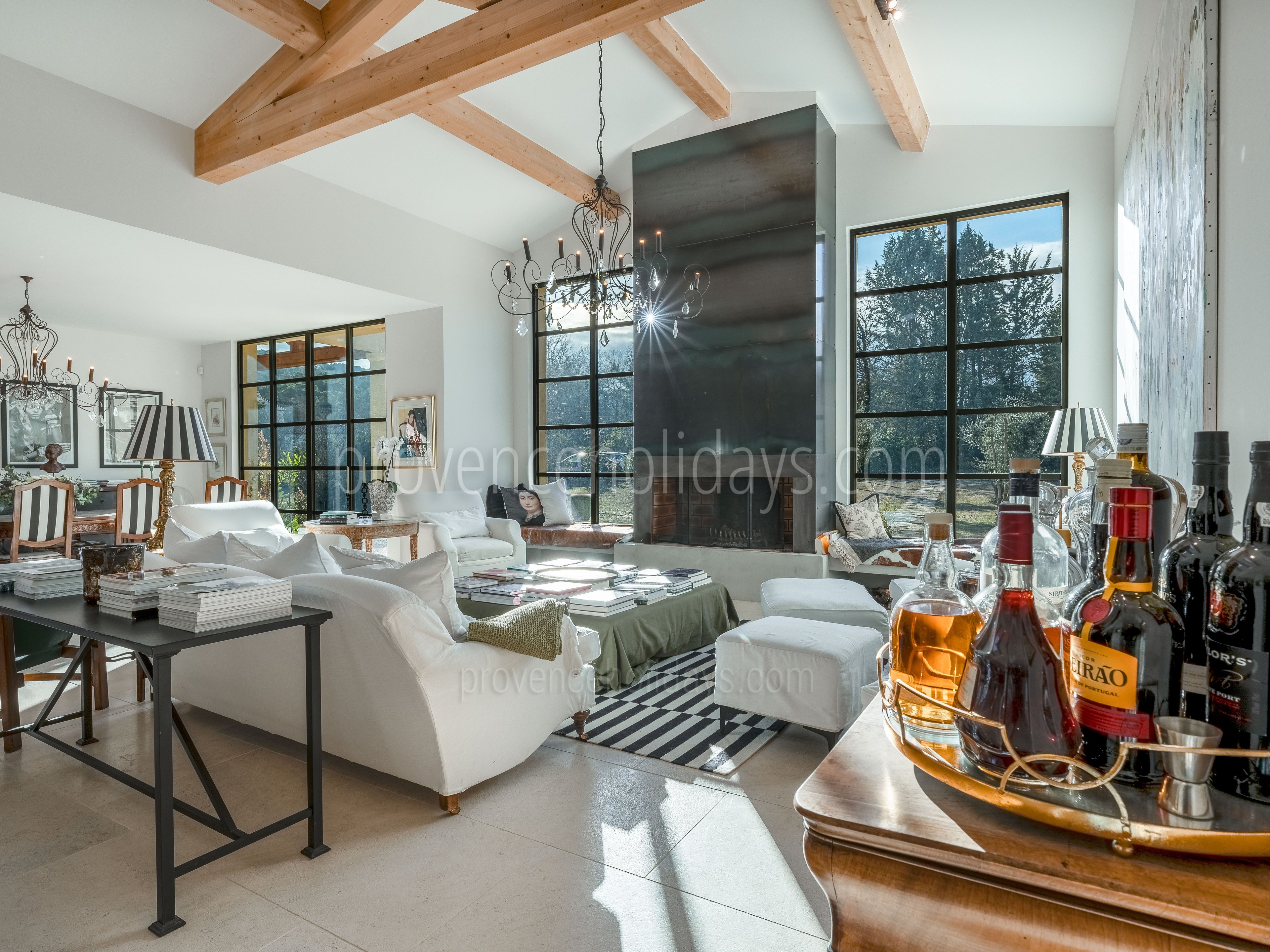 37 - Domaine des Arts: Villa: Interior
