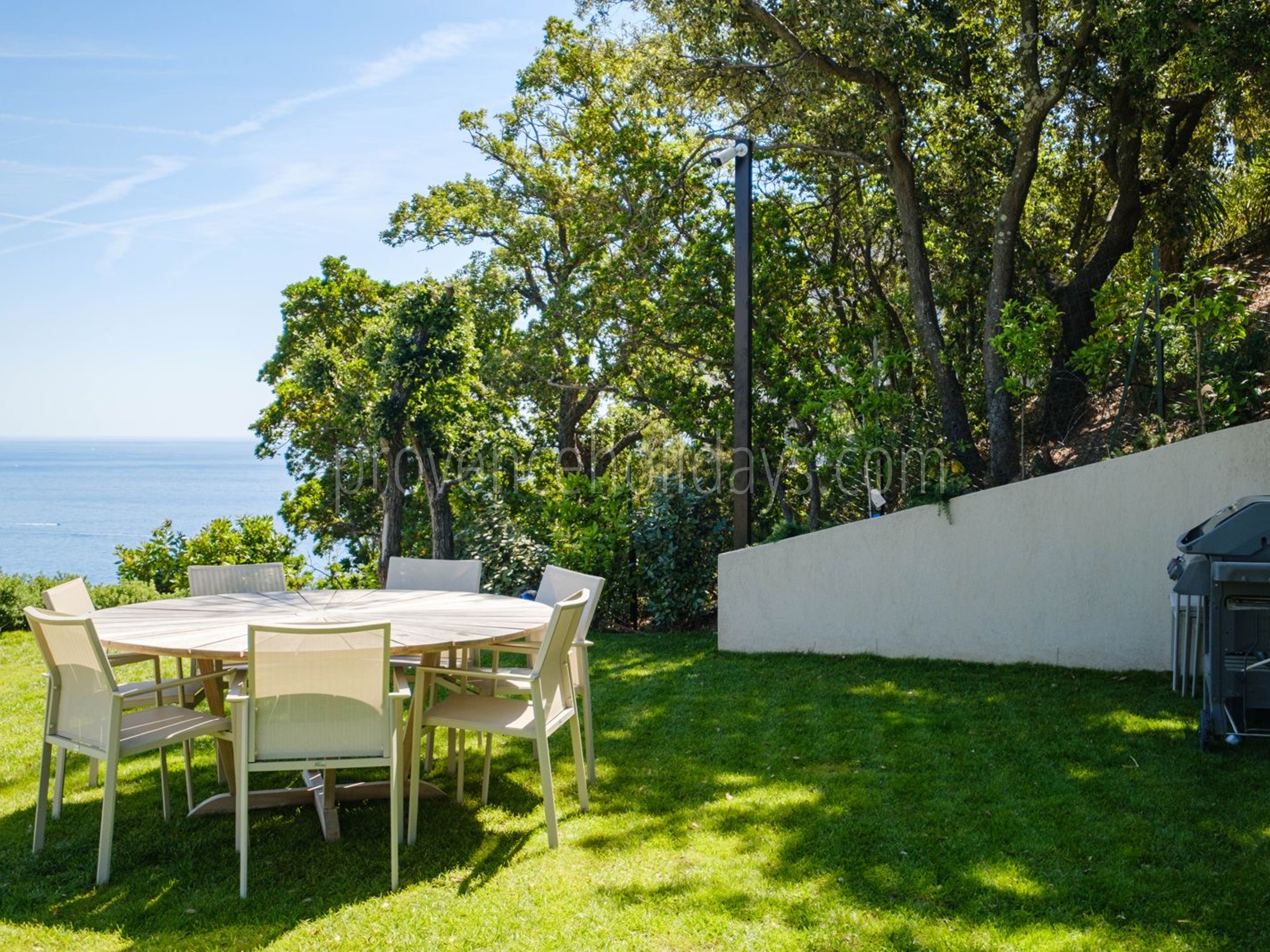0 - Villa Riviera: Villa: Exterior