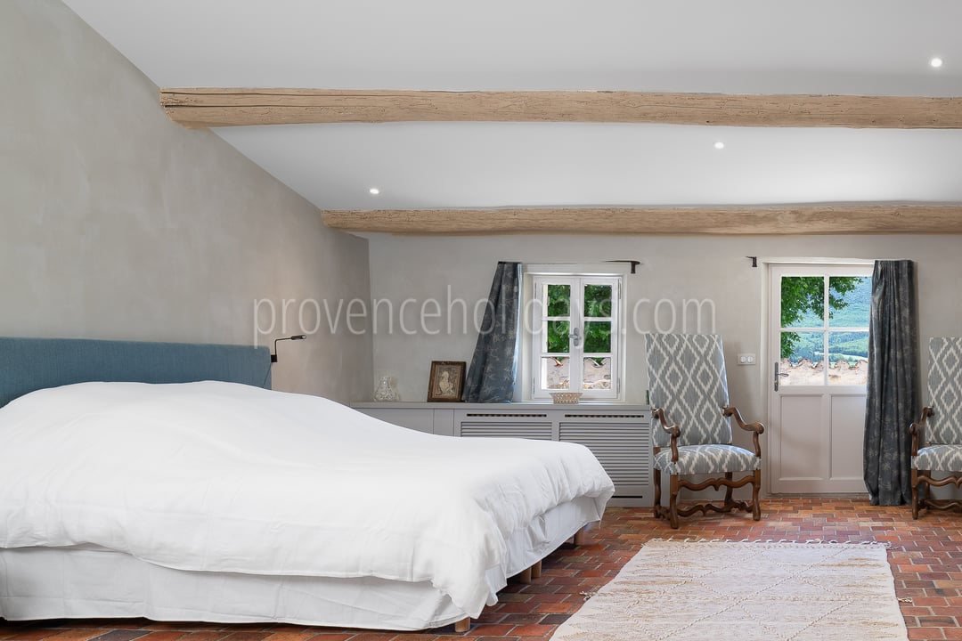 16 - Domaine des cascades: Villa: Bedroom 1