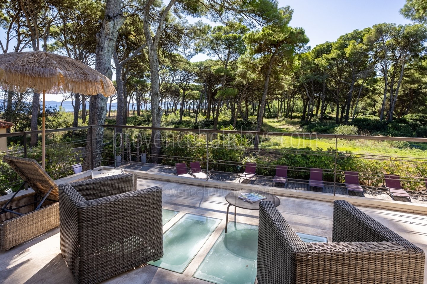 7 - Villa Corail: Villa: Exterior