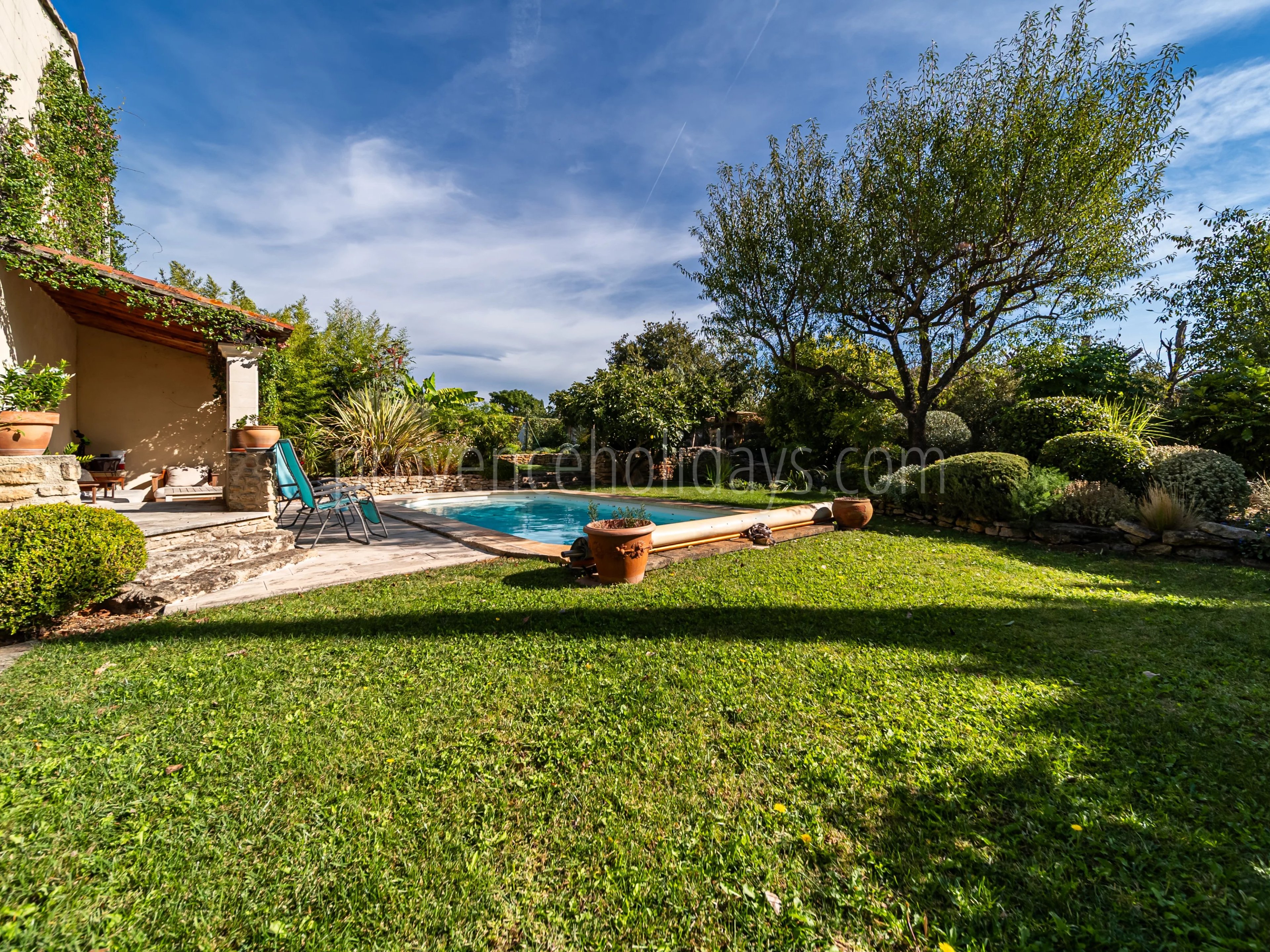 7 - Character house in Cabrières-d’Avignon: Villa: Pool