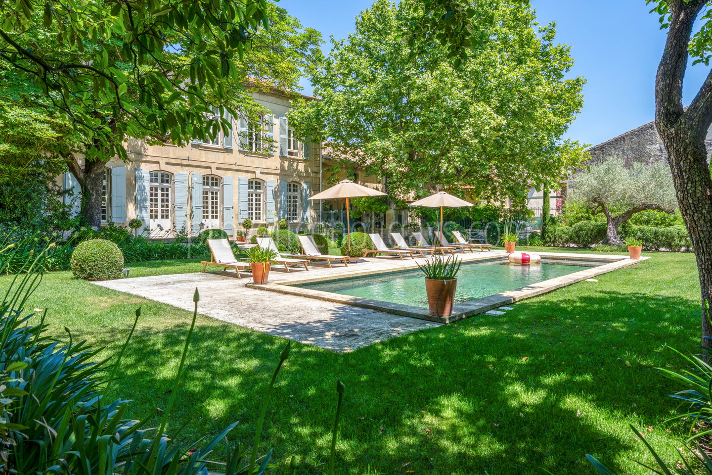 79 - La Bastide du Millénaire: Villa: Exterior