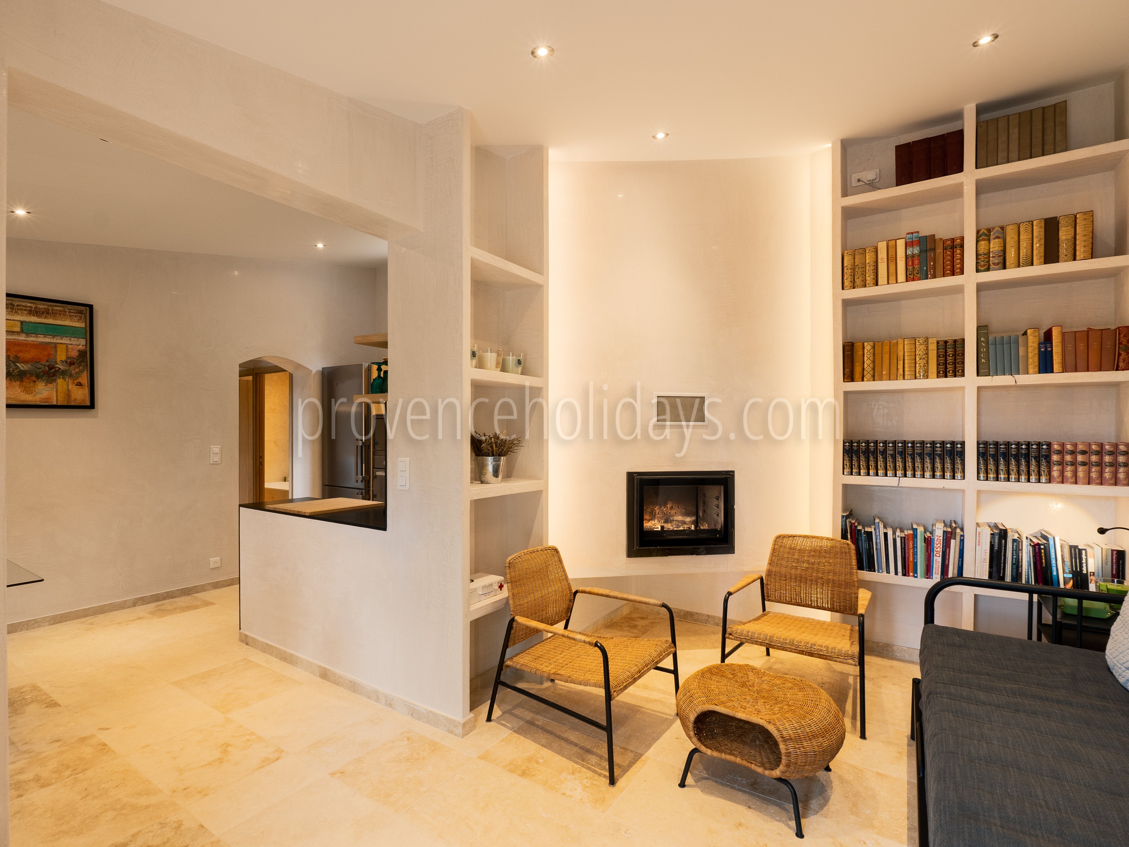 16 - Domaine Three Lakes: Villa: Interior