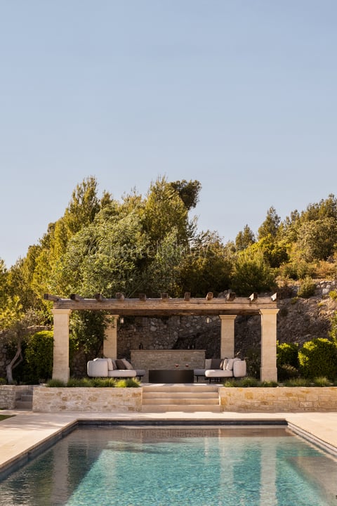 24 - Mas des Collines: Villa: Pool
