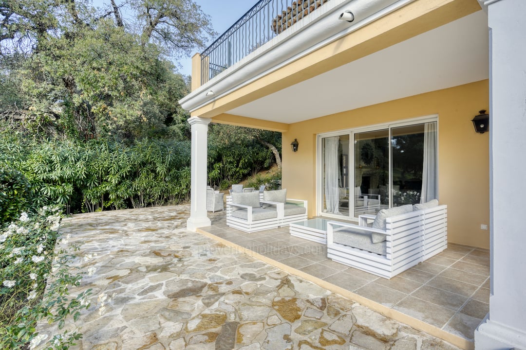 31 - Manoir de Seraphine: Villa: Exterior