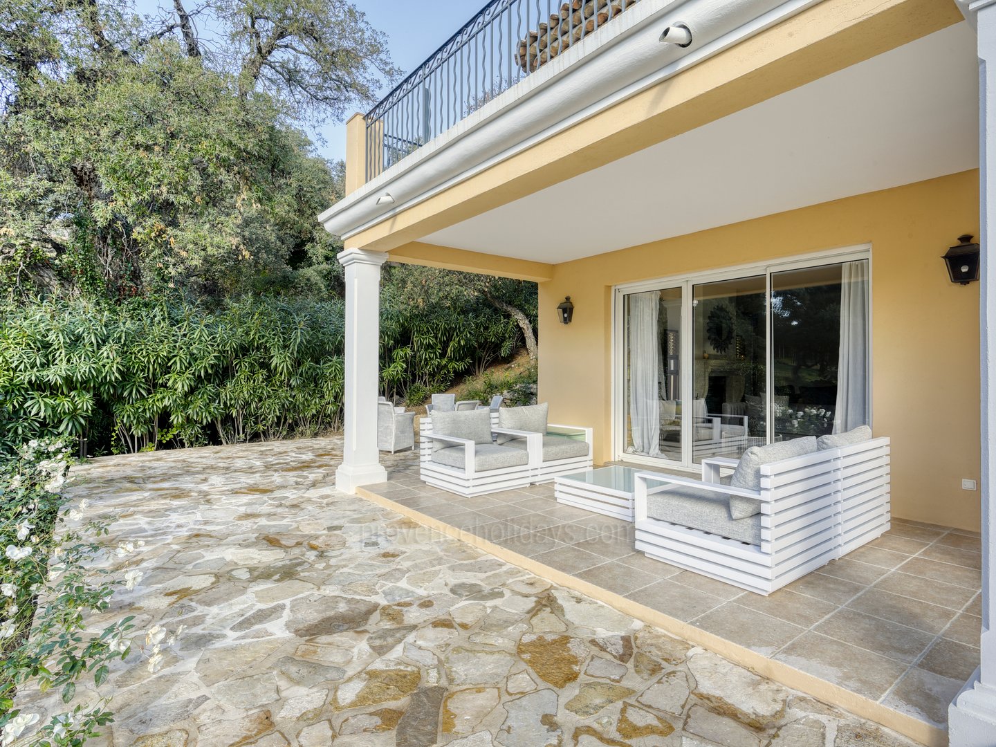 31 - Manoir de Seraphine: Villa: Exterior