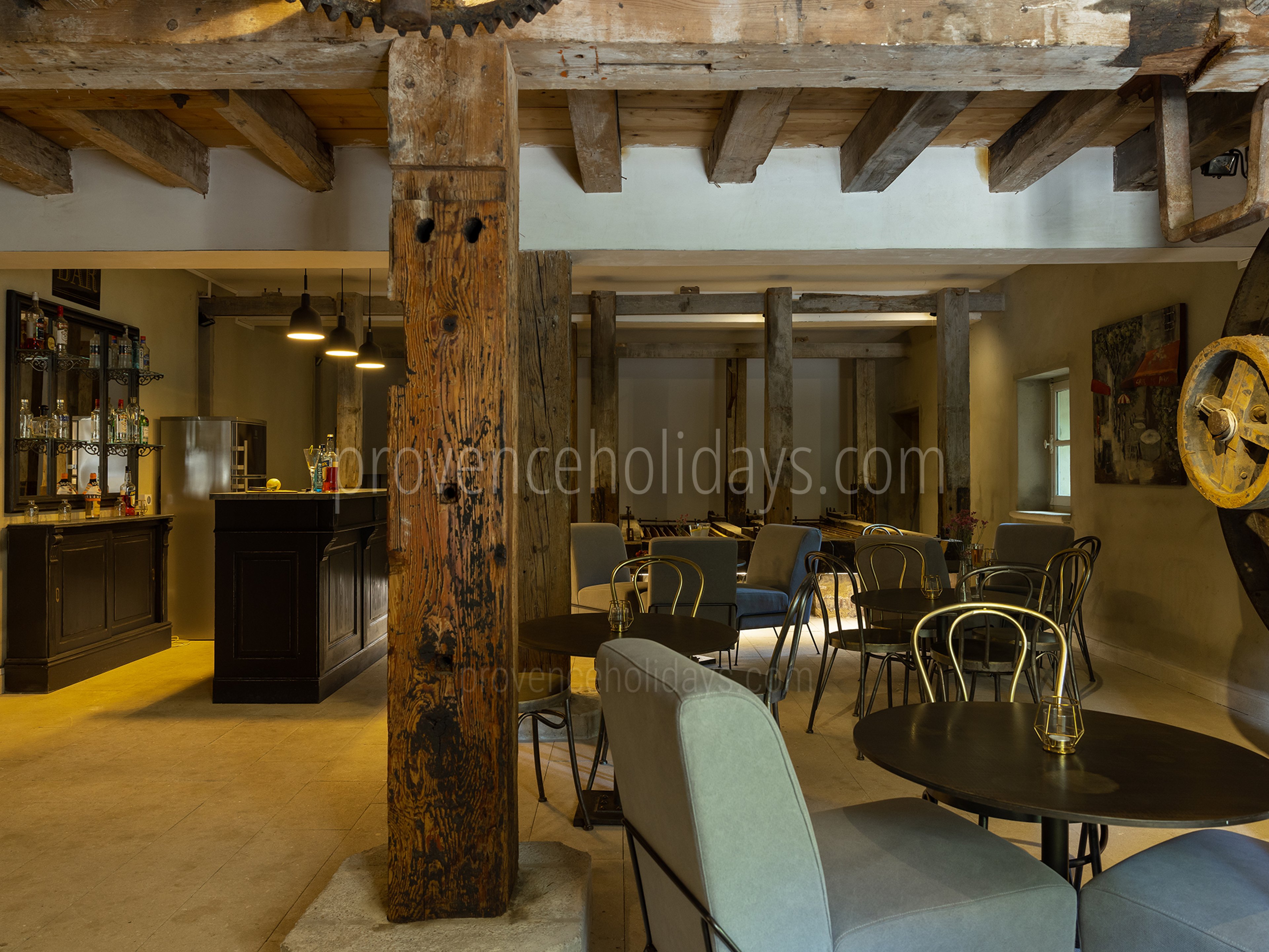 13 - Le Moulin de Vaucroze: Villa: Interior