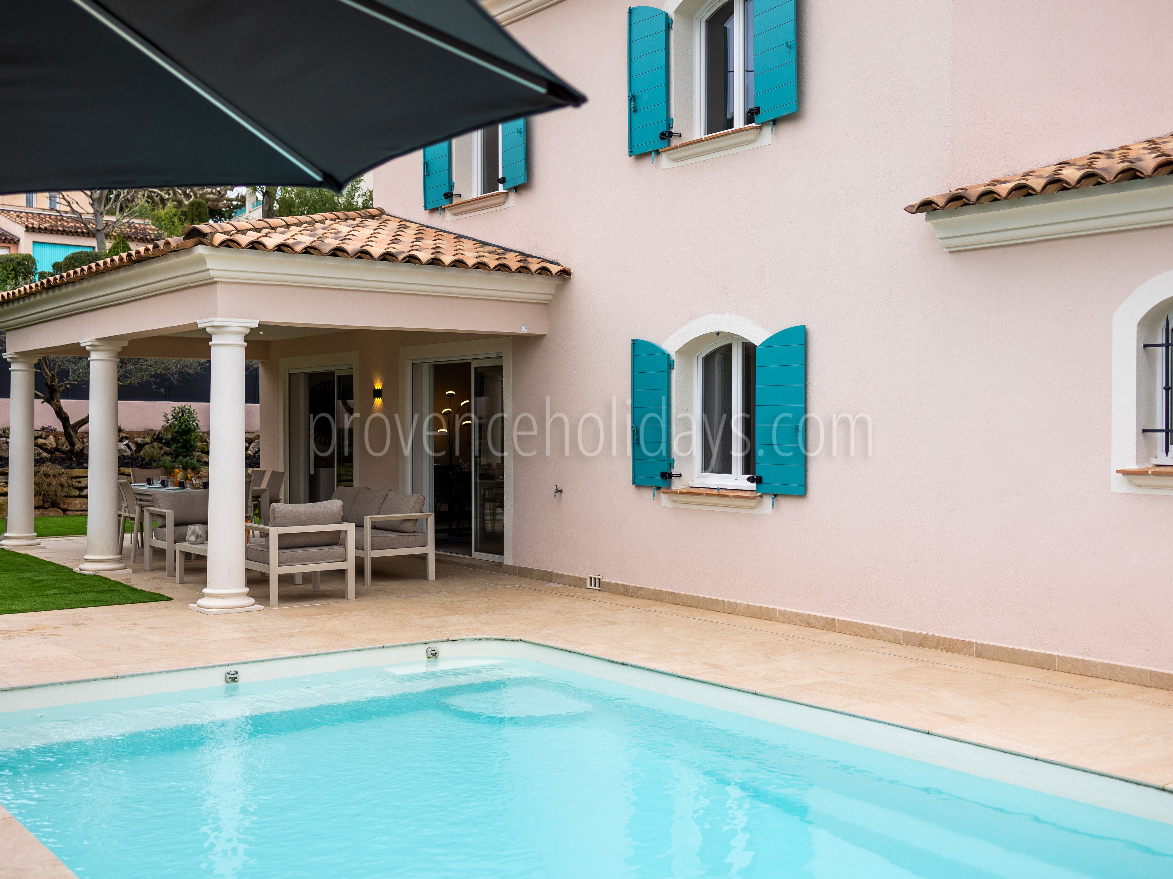 37 - Villa Beau Rivage: Villa: Exterior