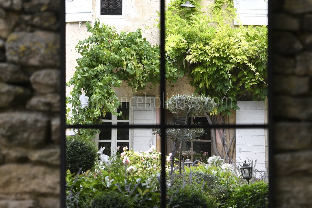 18 - Mas Cabrières: Villa: Exterior