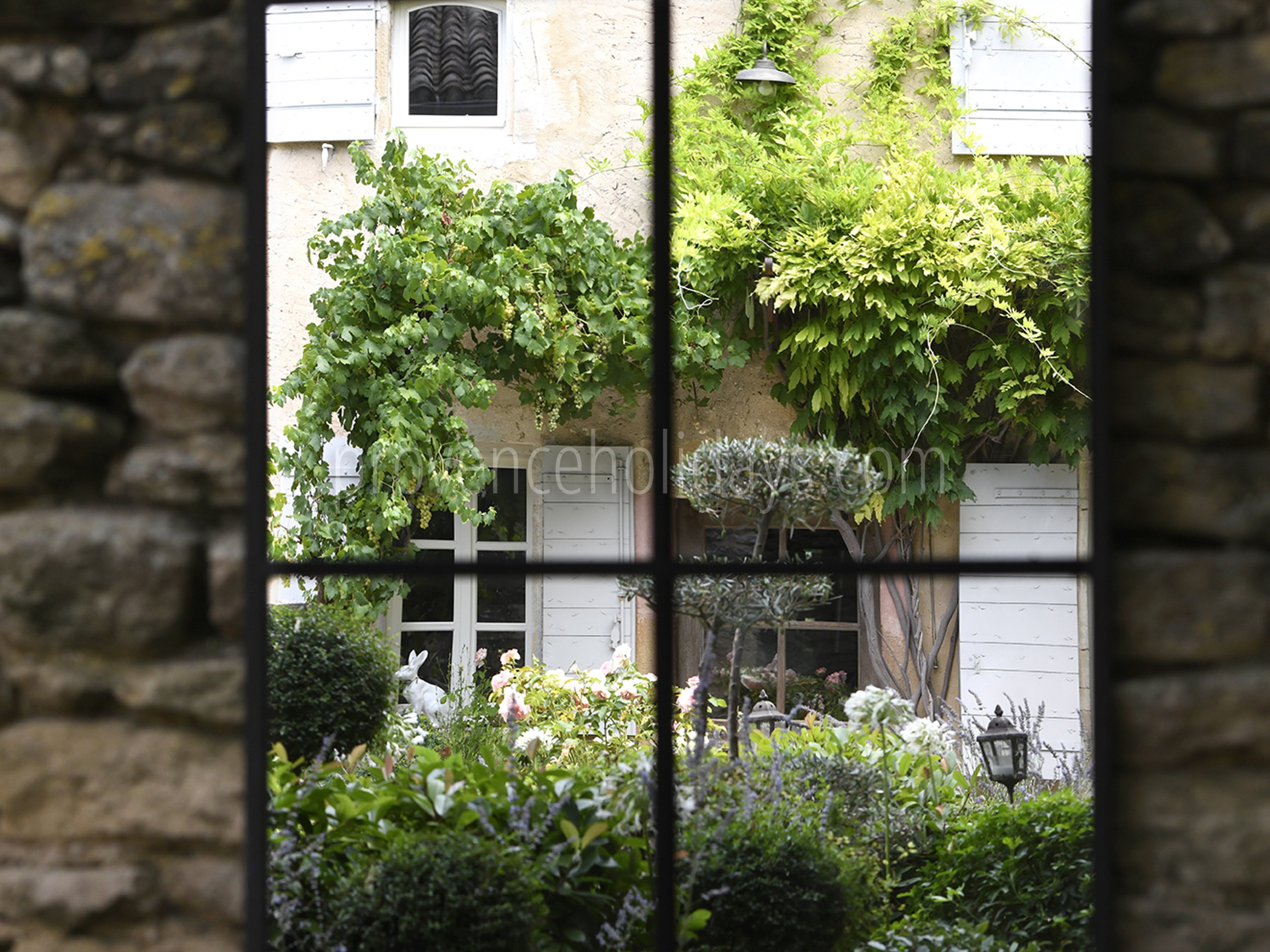 18 - Mas Cabrières: Villa: Exterior