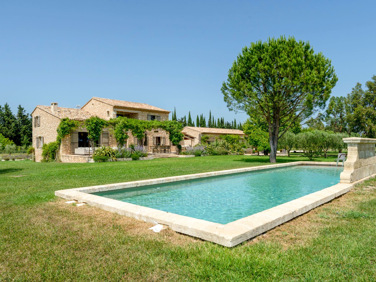 6 - Mas du Temps Suspendu: Villa: Pool