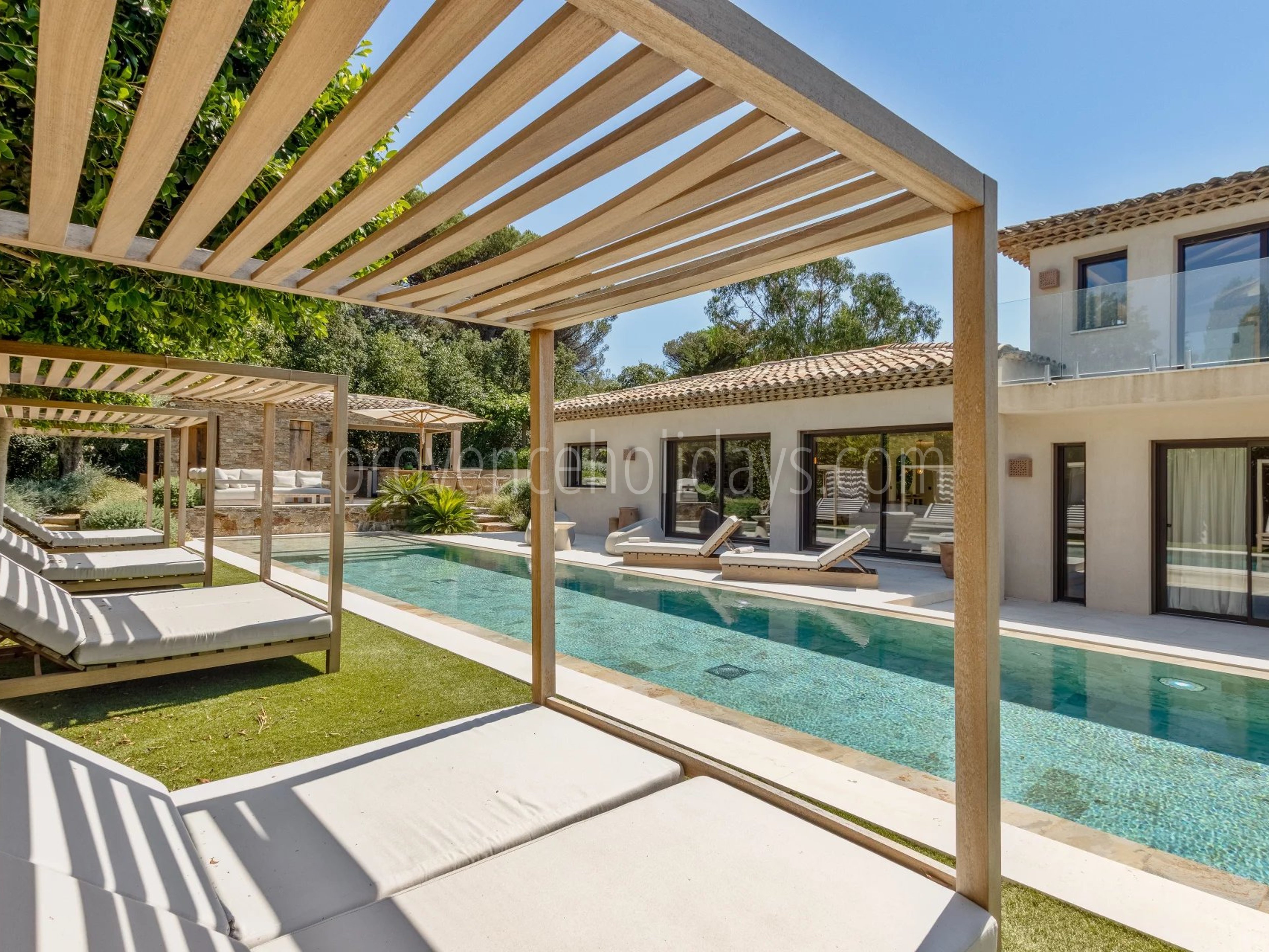 9 - Ebenerdige Villa in Ramatuelle: Villa: Pool