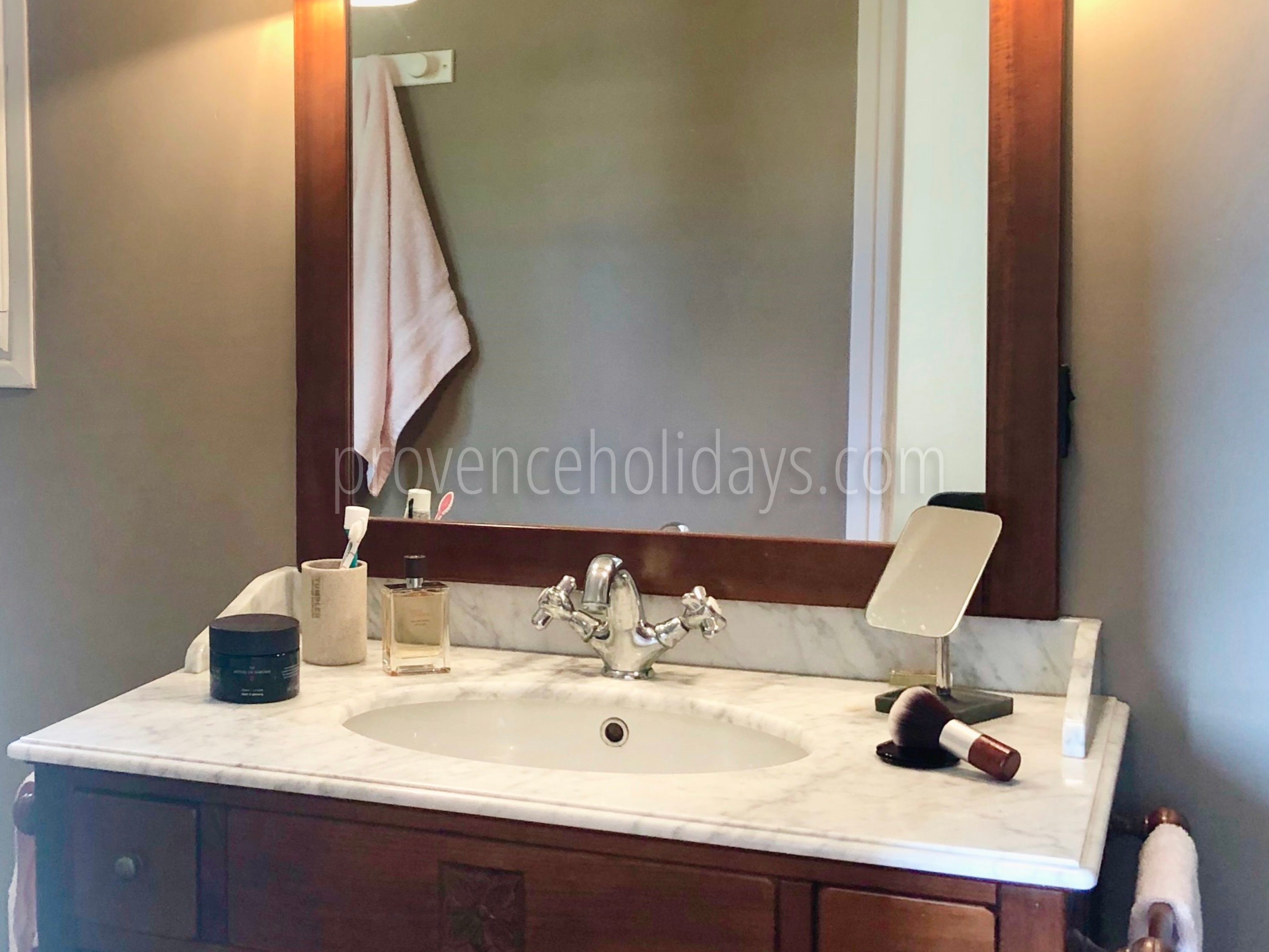 14 - Bastide Shalimar: Villa: Bathroom