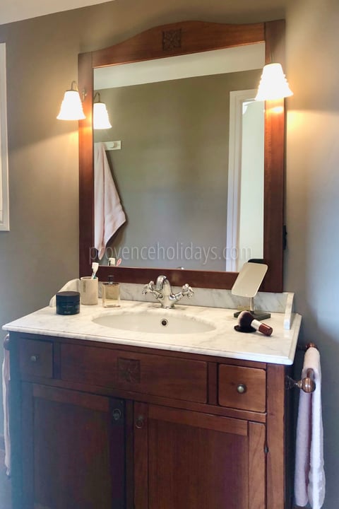 14 - Bastide Shalimar: Villa: Bathroom