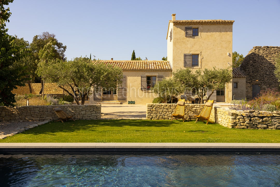 9 - Mas du Rocher: Villa: Pool