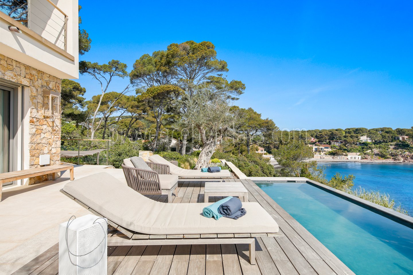 6 - Villa Valentine: Villa: Pool