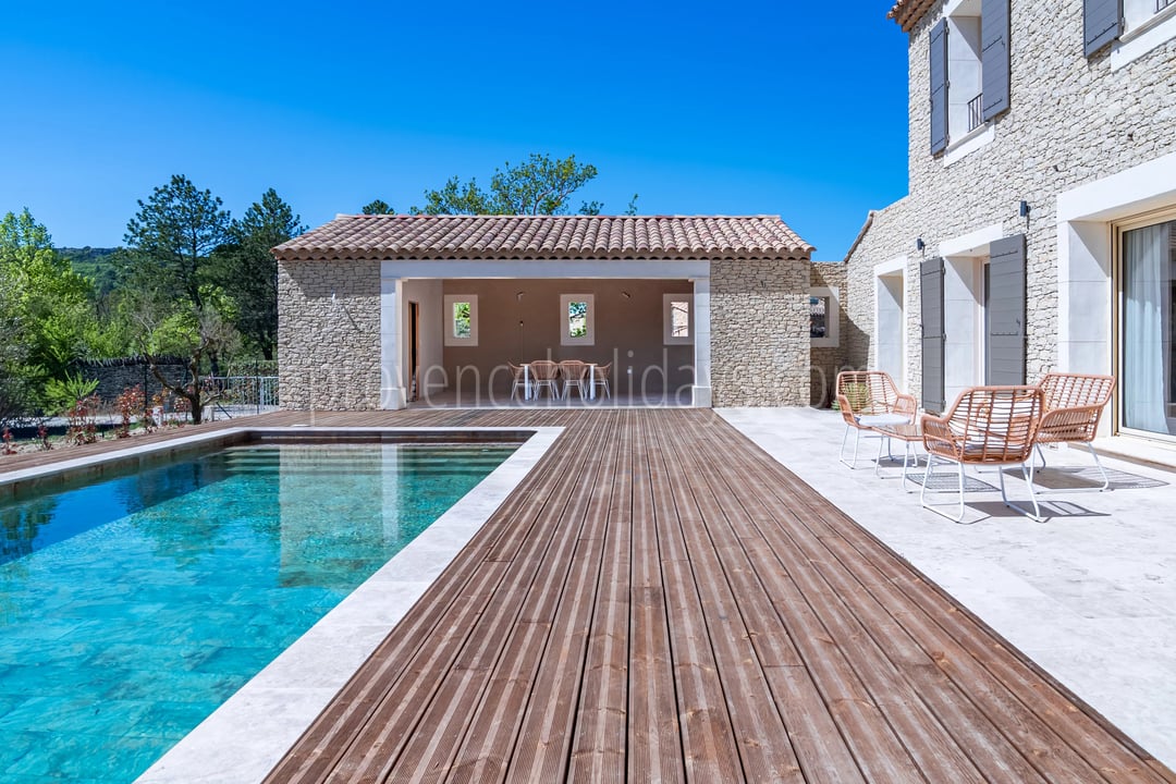 Stone villa with saltwater pool in Gordes - Swimming Pool