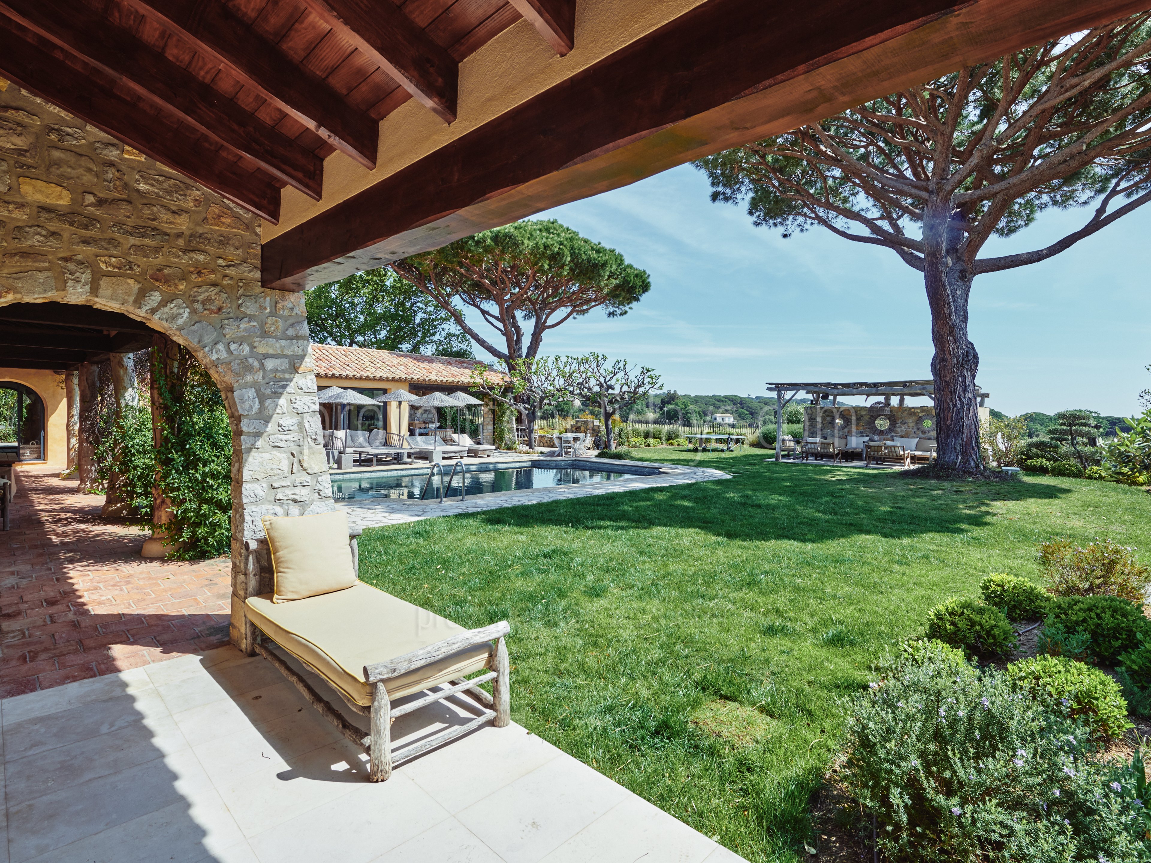 36 - Mas Spinelle: Villa: Exterior
