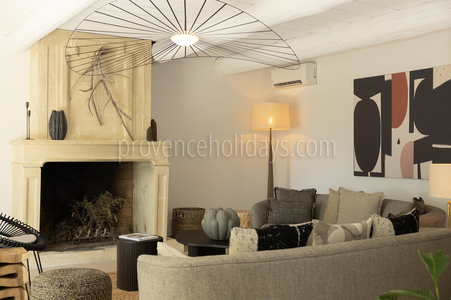 12 - Le Mas des Lauriers: Villa: Interior