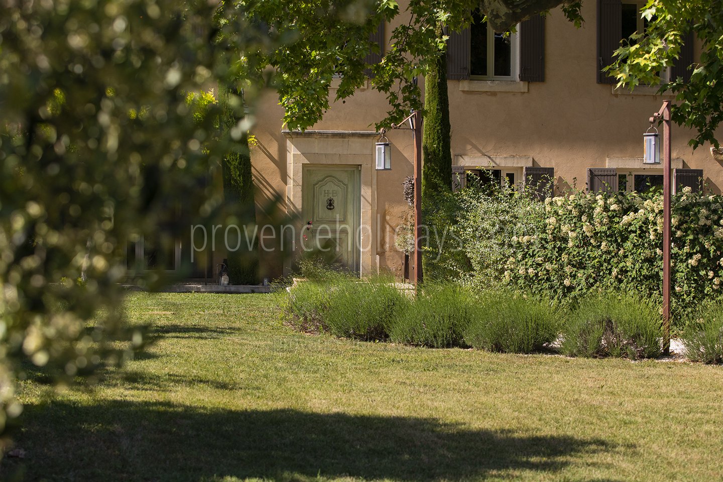 41 - Bastide du Vieux Platane: Villa: Exterior