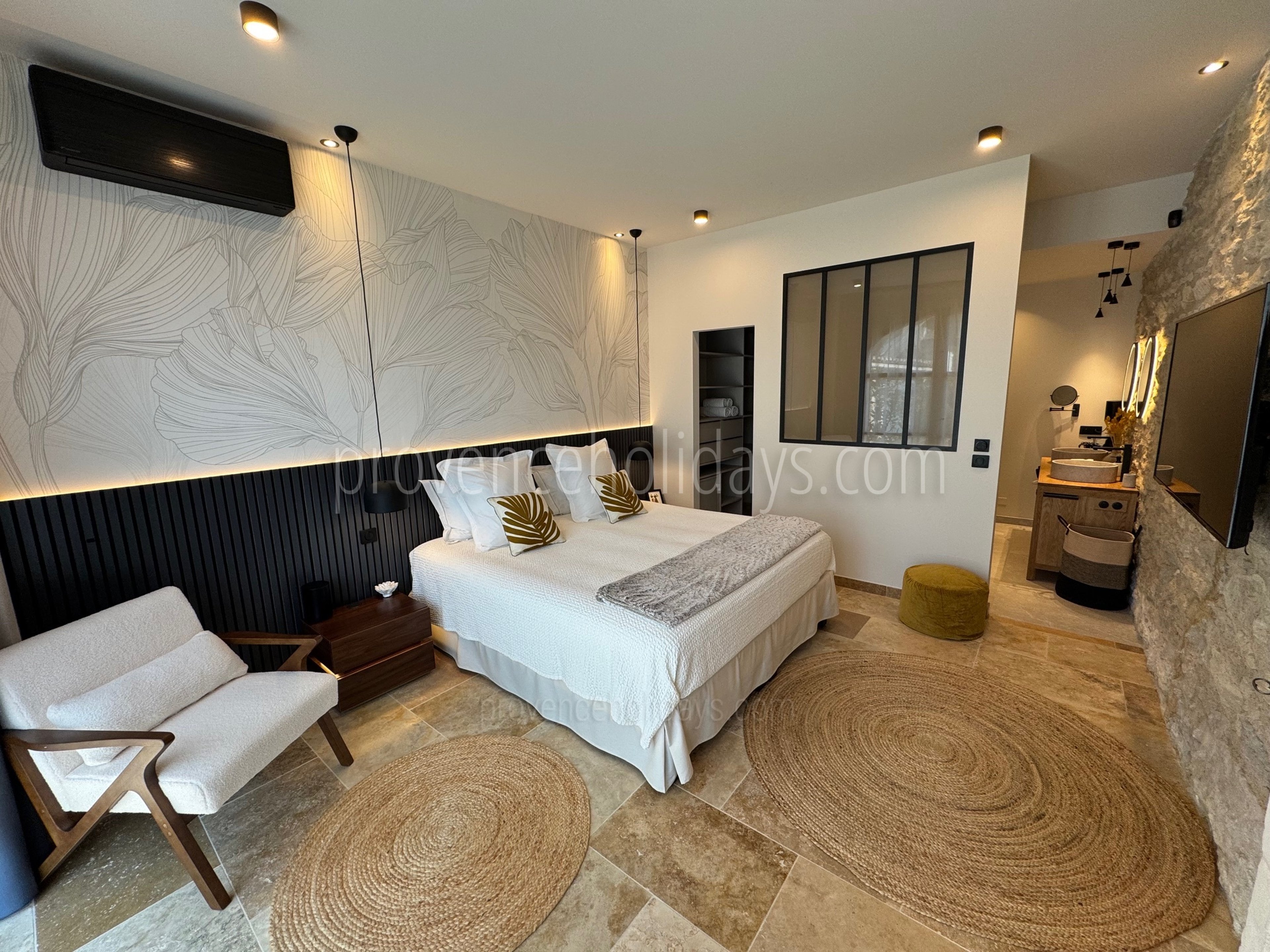 44 - Mas de l\'Oiseau: Villa: Bedroom