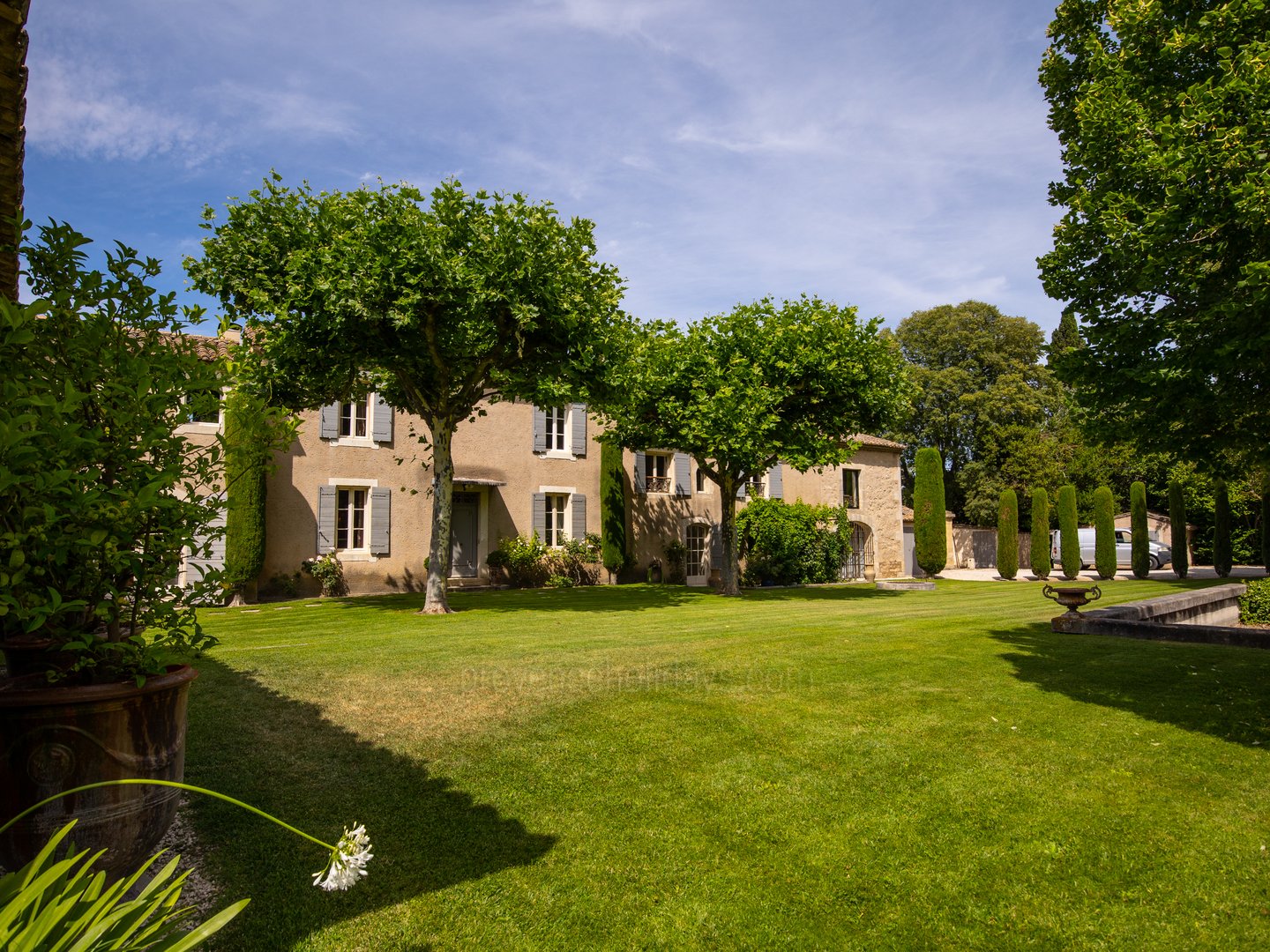 73 - Le Domaine des Cyprès: Villa: Exterior