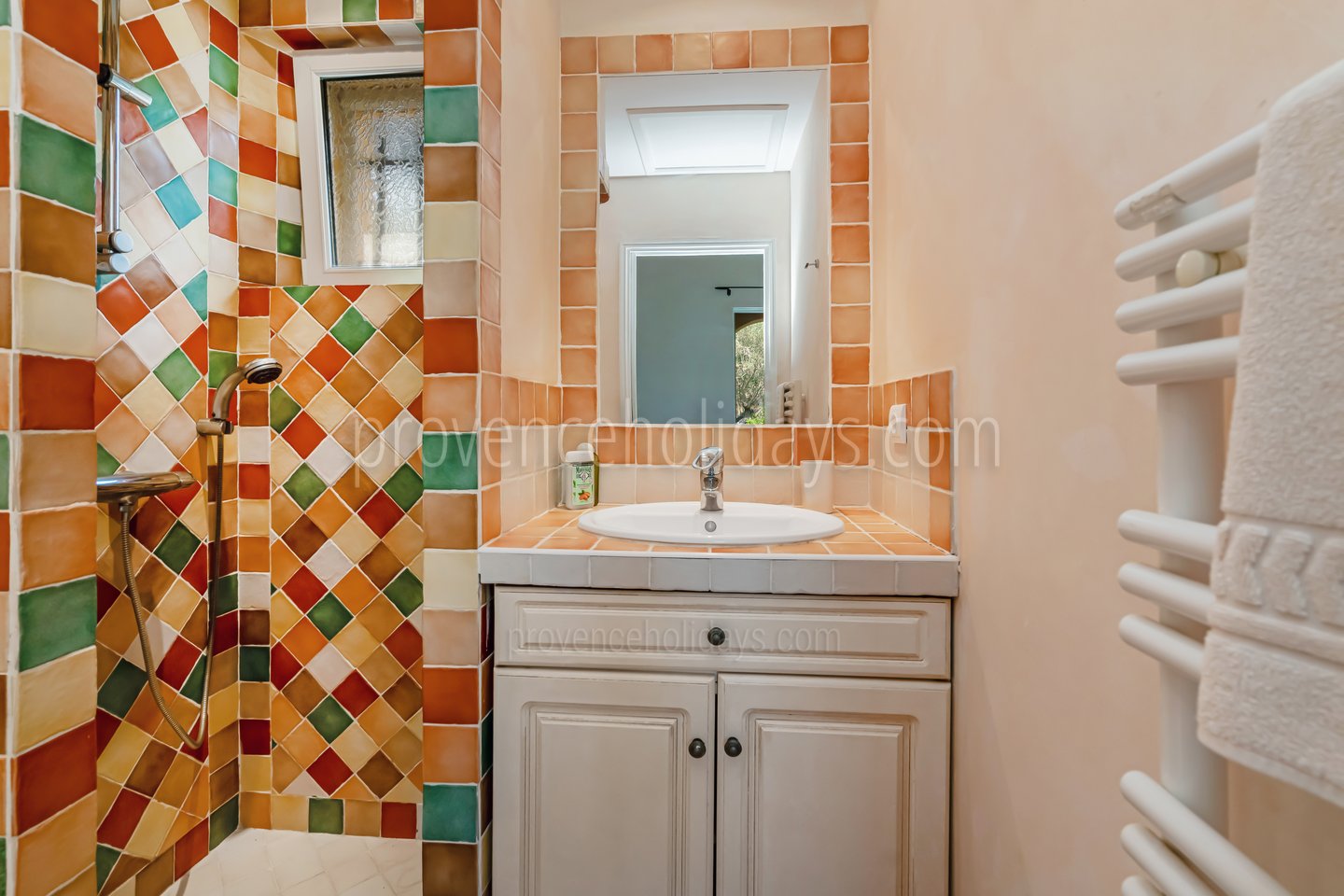 21 - Villa Serena: Villa: Bathroom