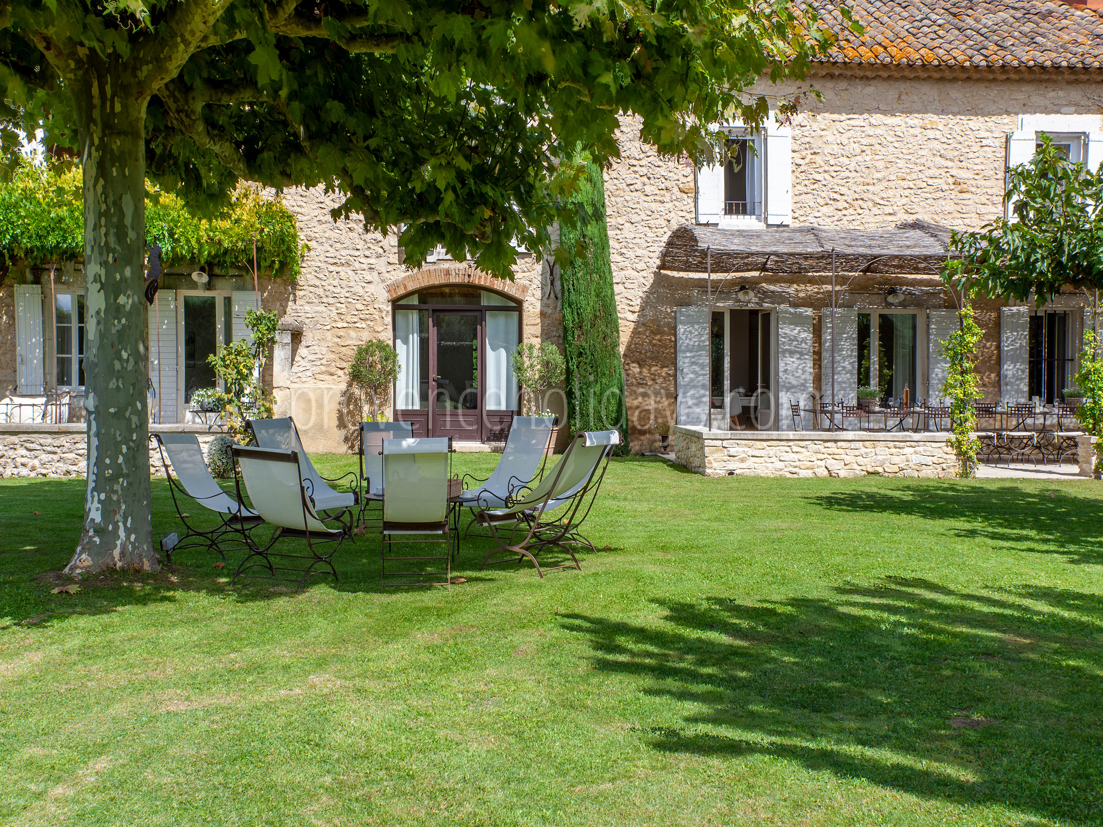 17 - Maison Robion: Villa: Exterior