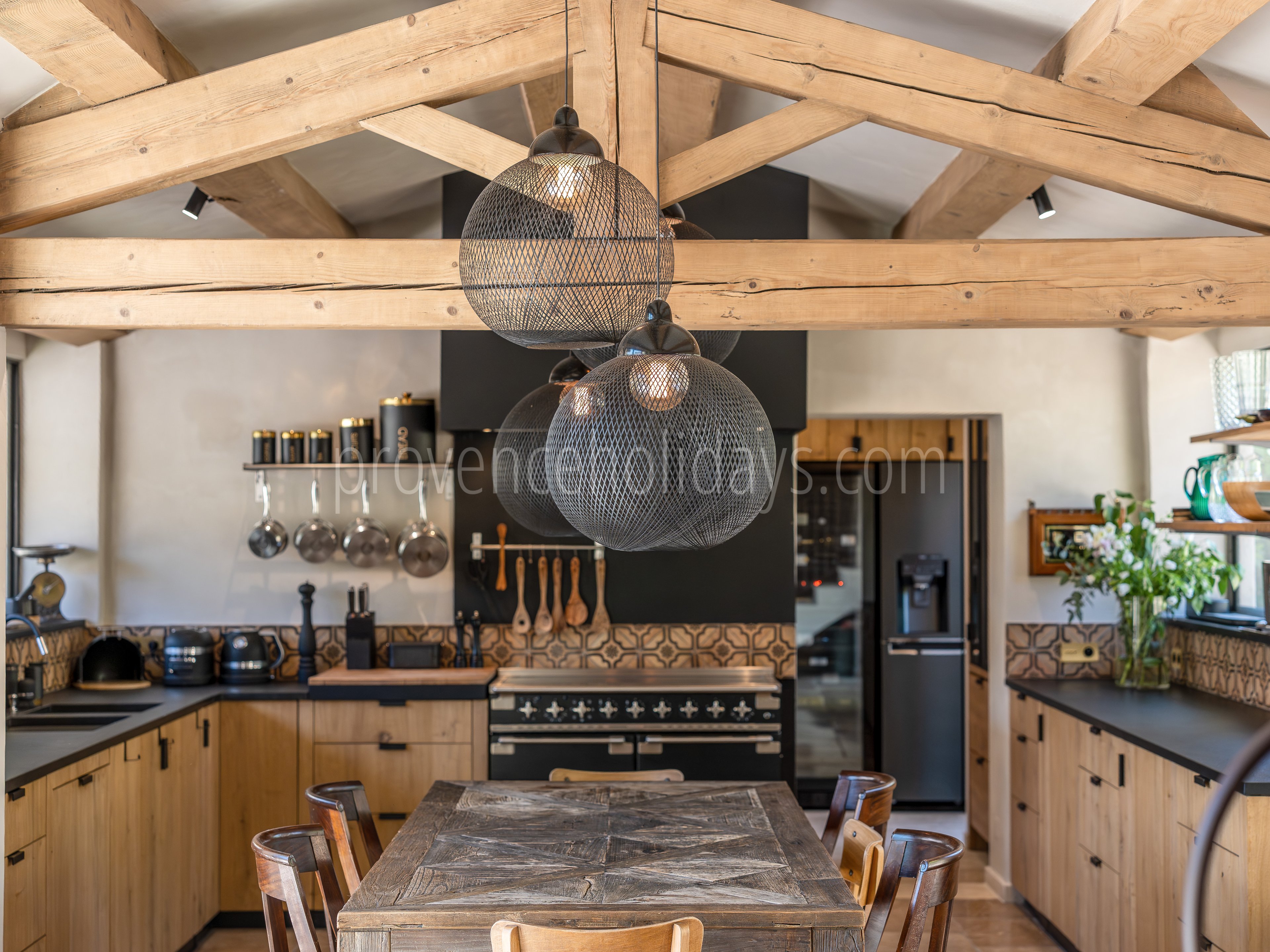4 - Mas de la Calade: Villa: Interior