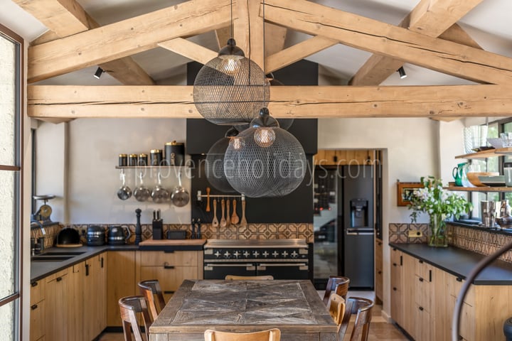 4 - Mas de la Calade: Villa: Interior