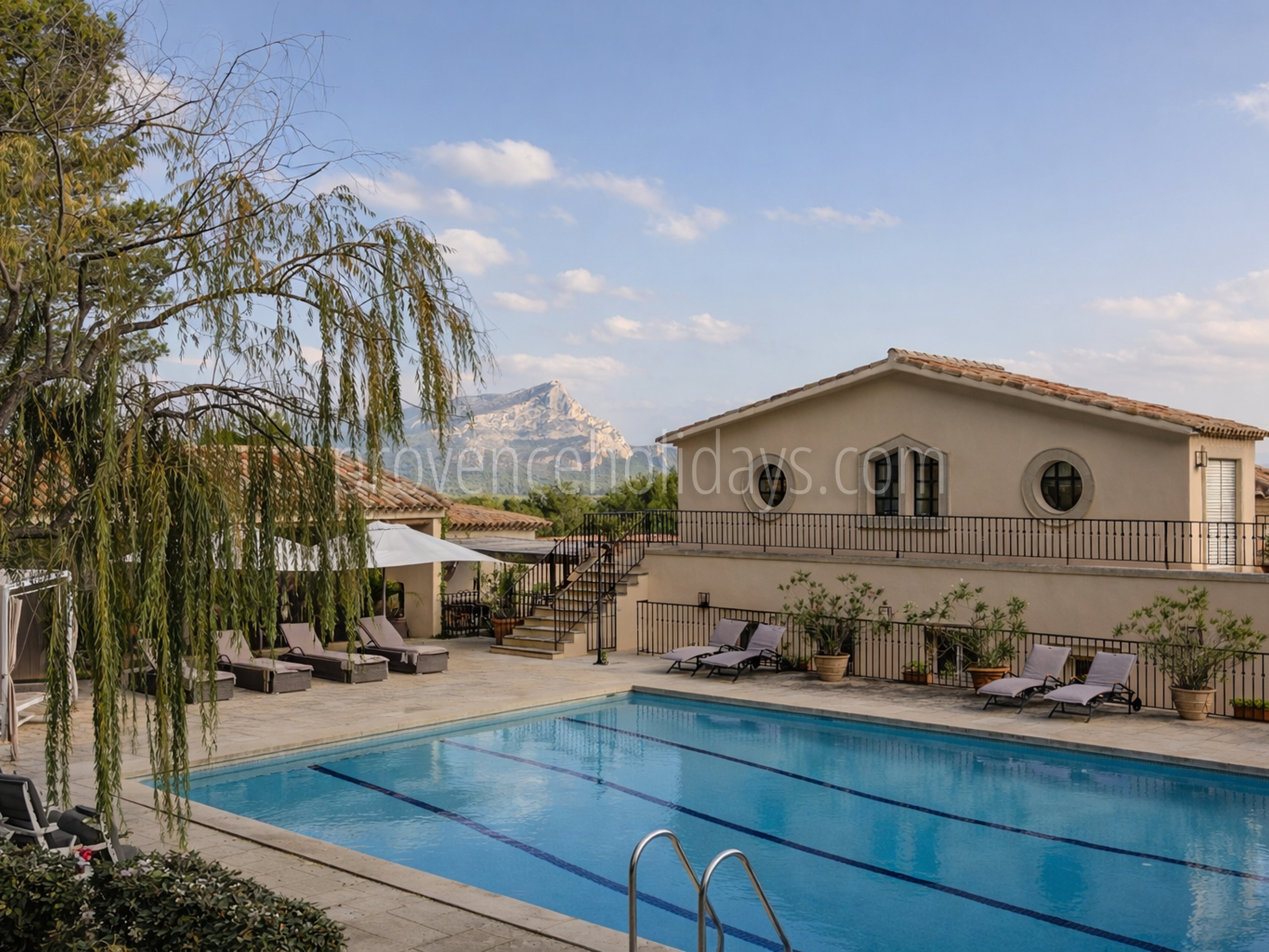0 - Domaine de la Tour: Villa: Pool