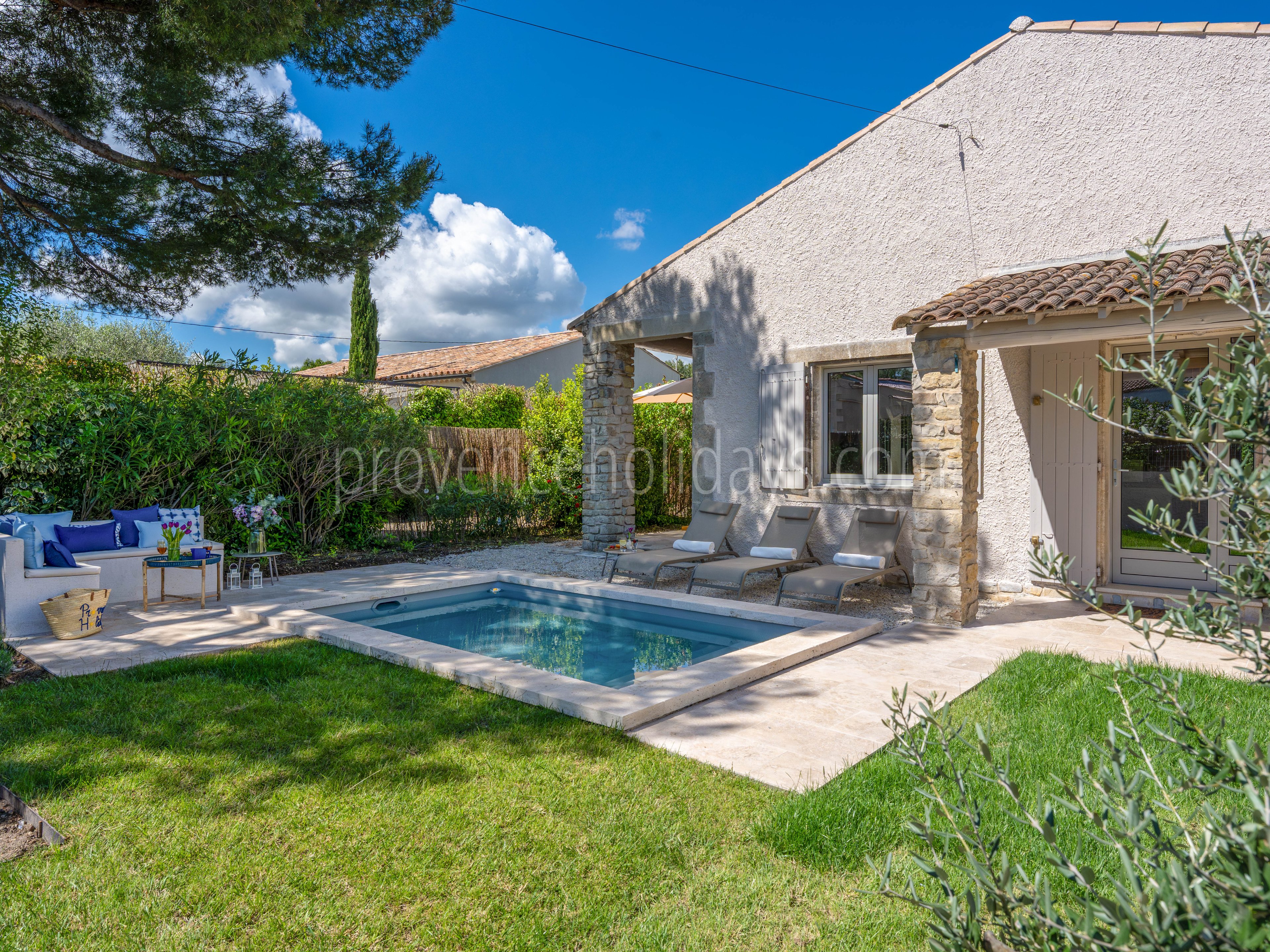 -1 - Villa Marius: Villa: Exterior