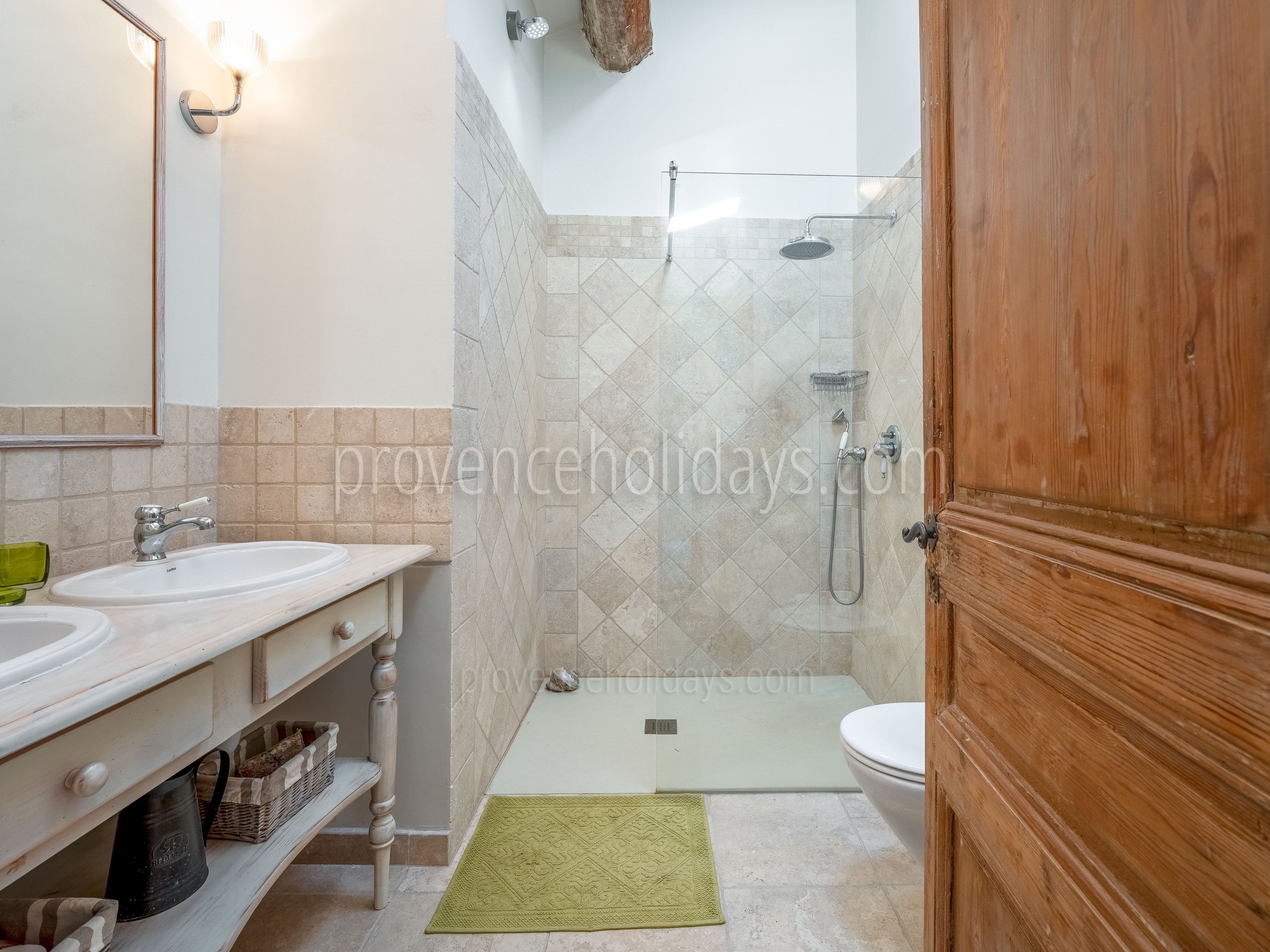 6 - Mas du Cours: Villa: Bathroom