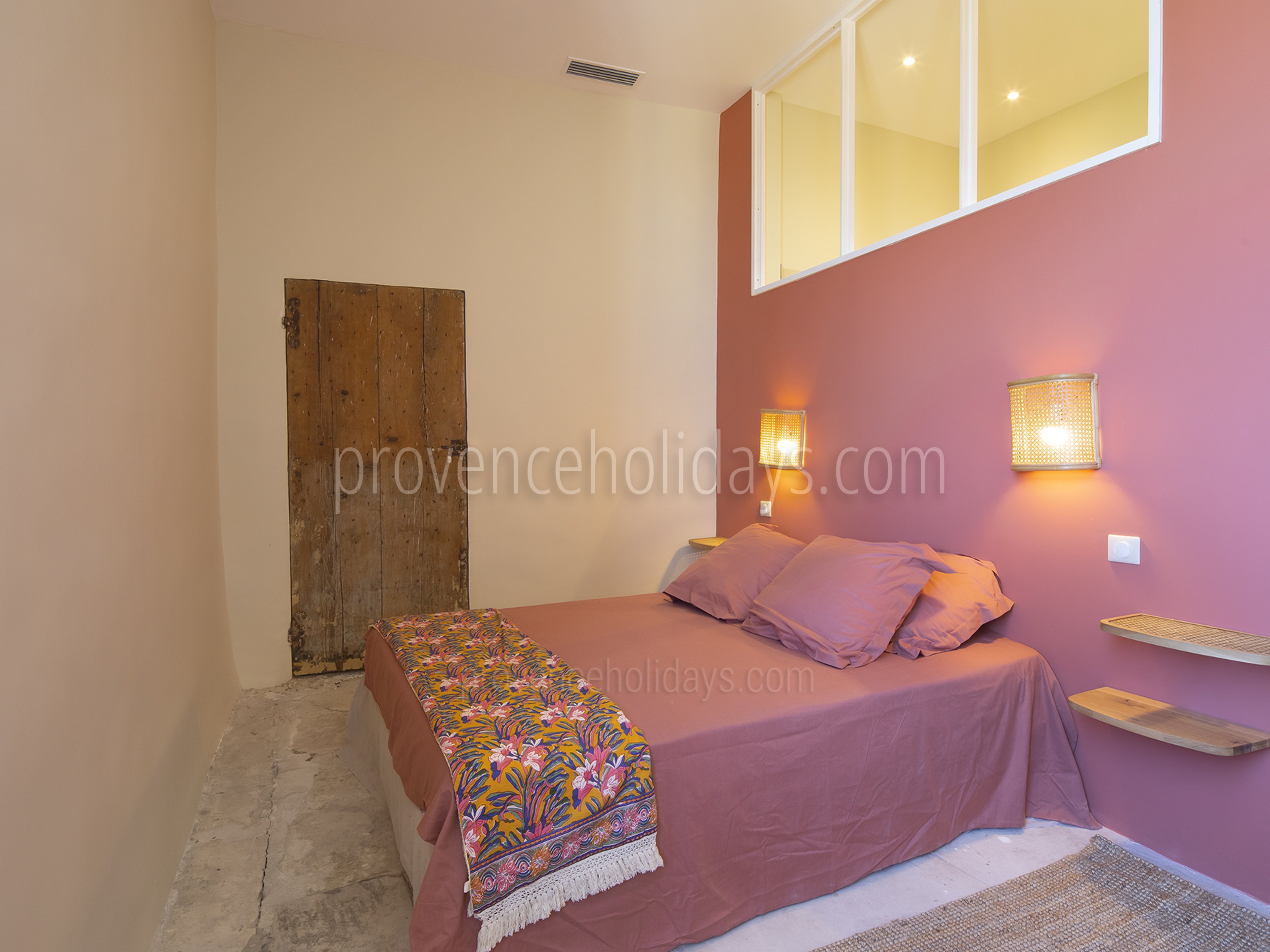 24 - Mas des Remparts: Villa: Bedroom