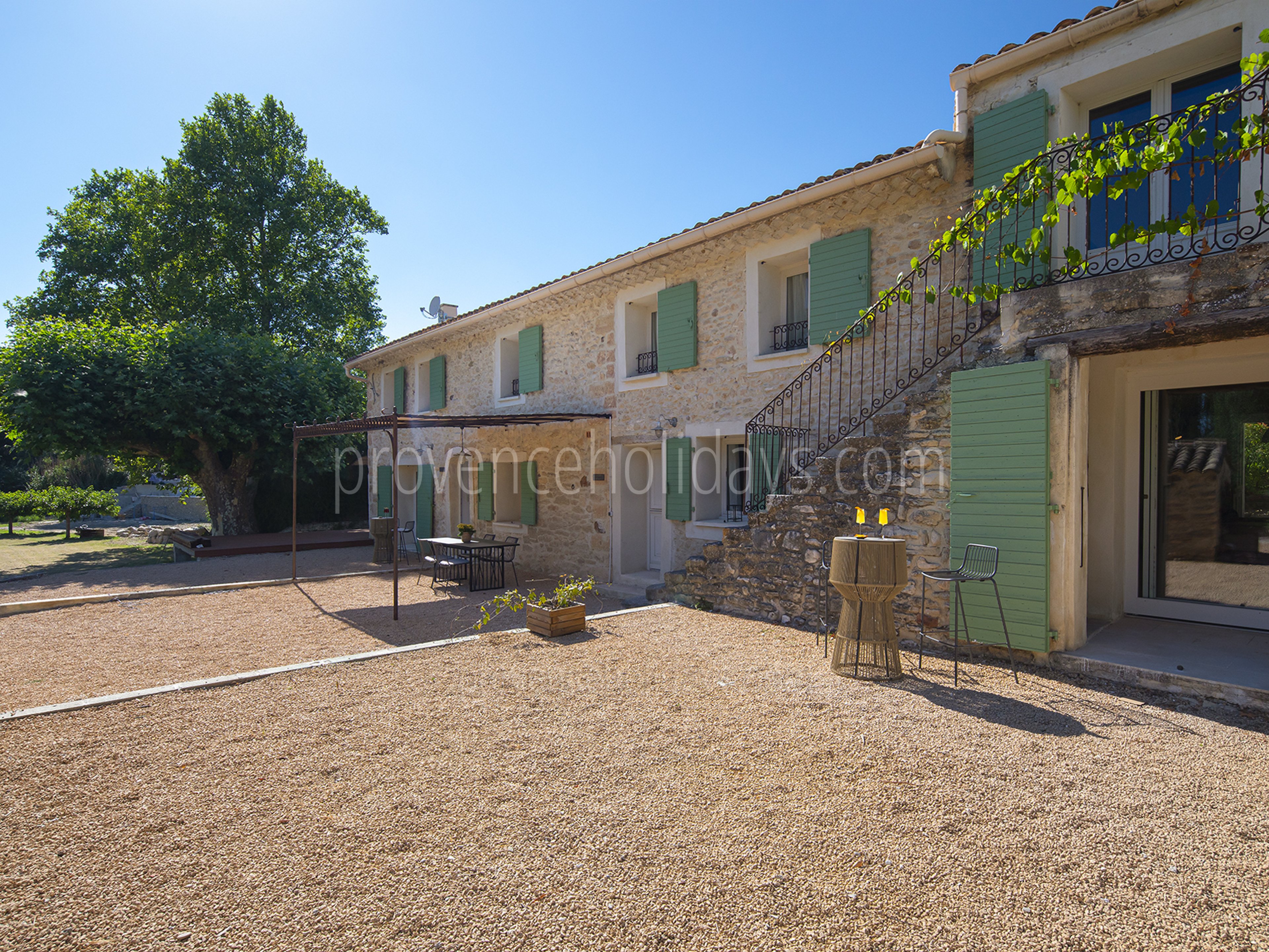 27 - Mas du Carlet: Villa: Exterior