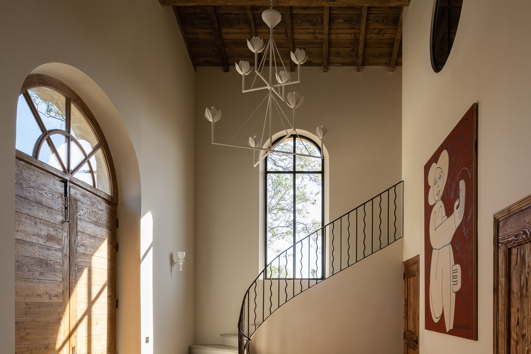 20 - Mas Chabaud: Villa: Interior