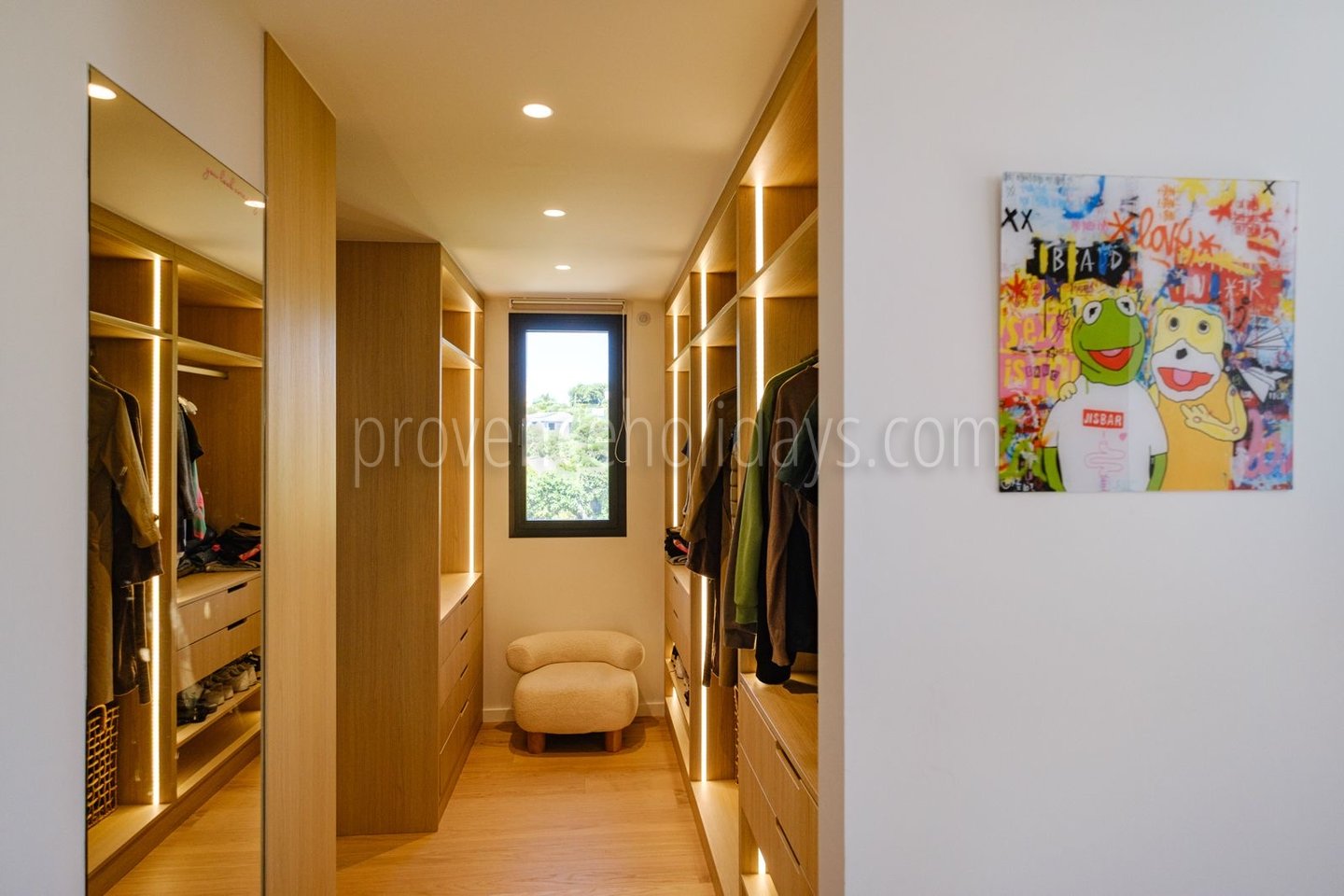 20 - Villa Riviera: Villa: Bedroom