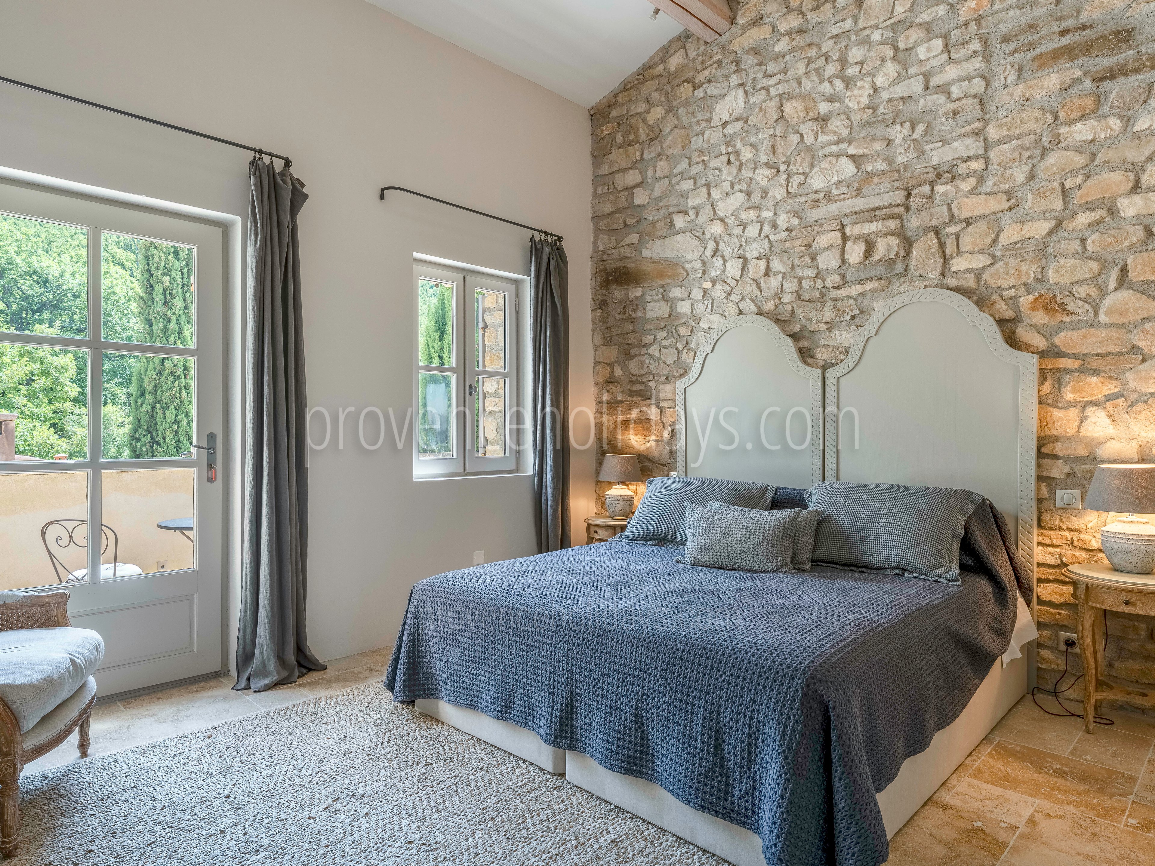 63 - Mas de Saint-Jean: Villa: Bedroom