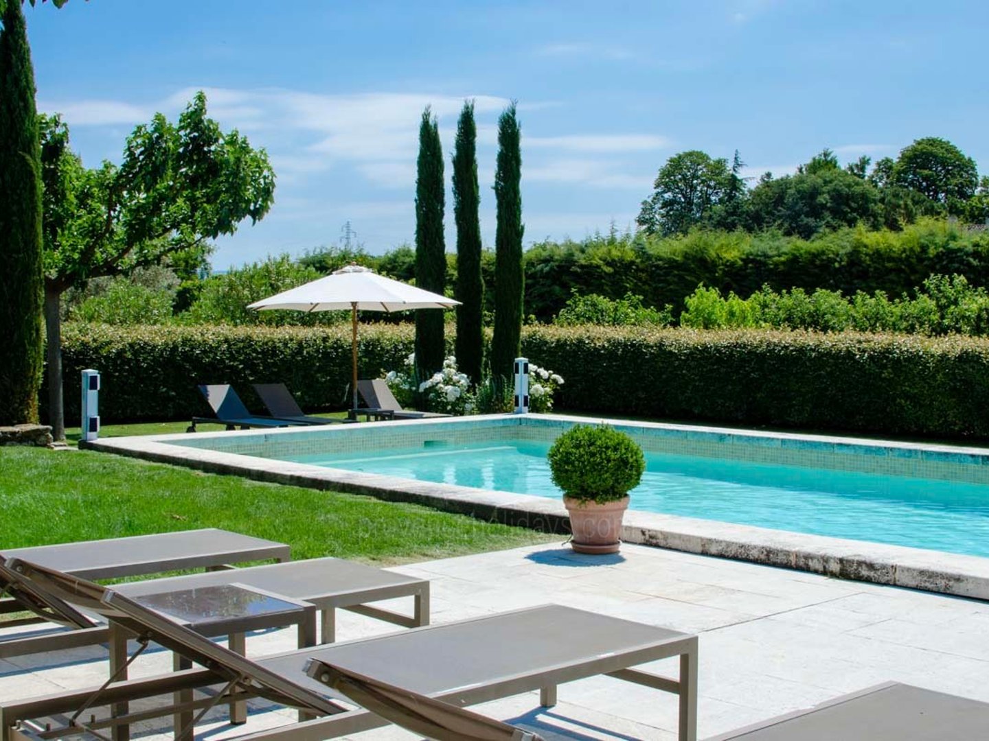 5 - Maison Robion: Villa: Pool