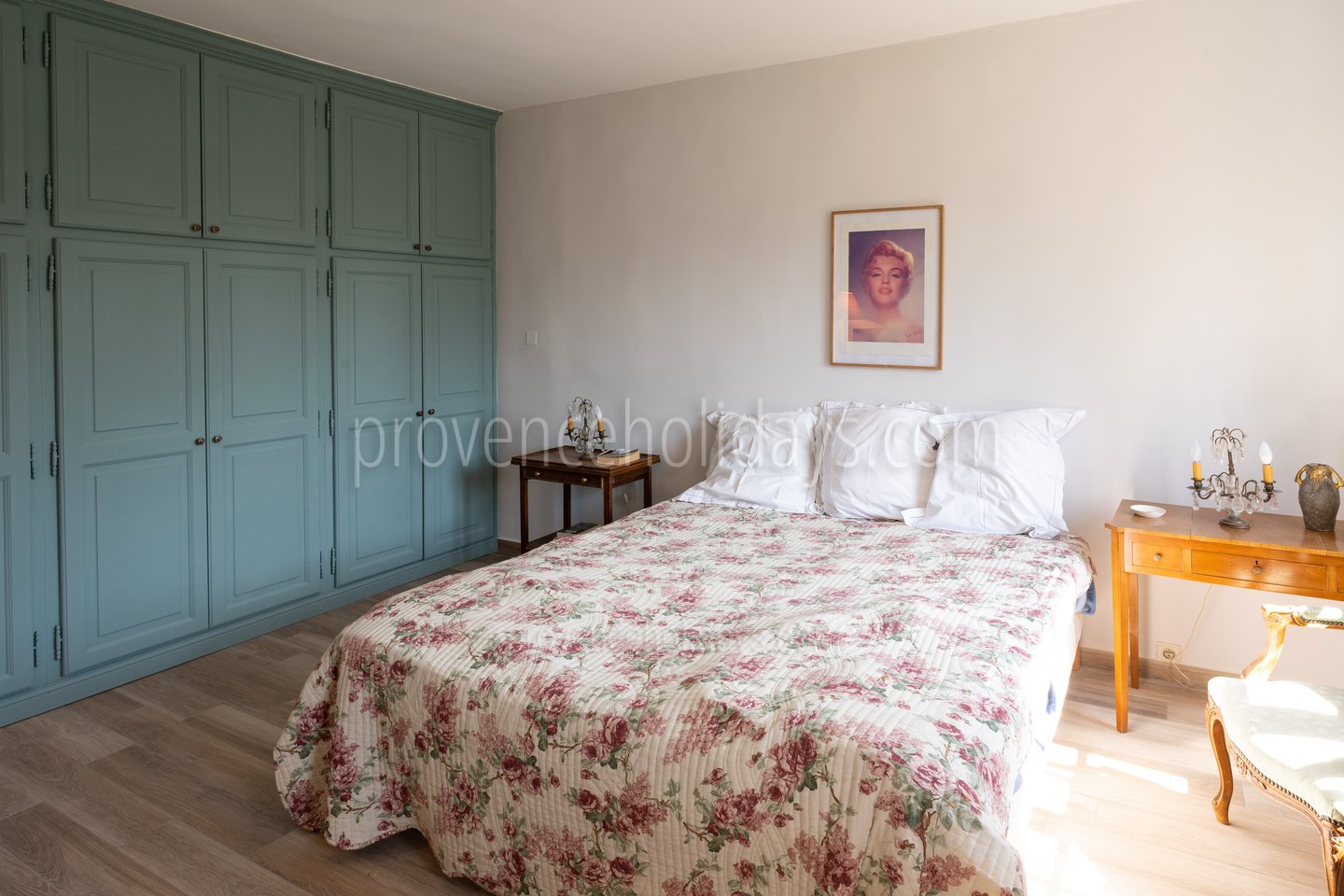 4 - Mas des Valettes: Villa: Bedroom