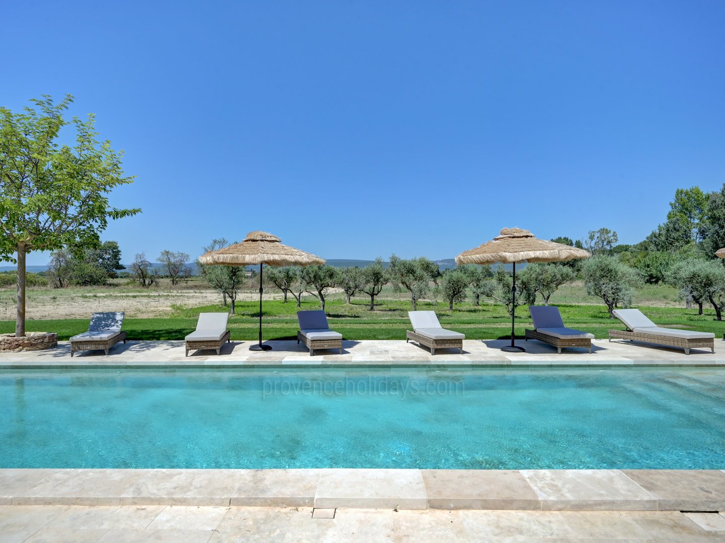 3 - Le Mas de Prestige: Villa: Exterior
