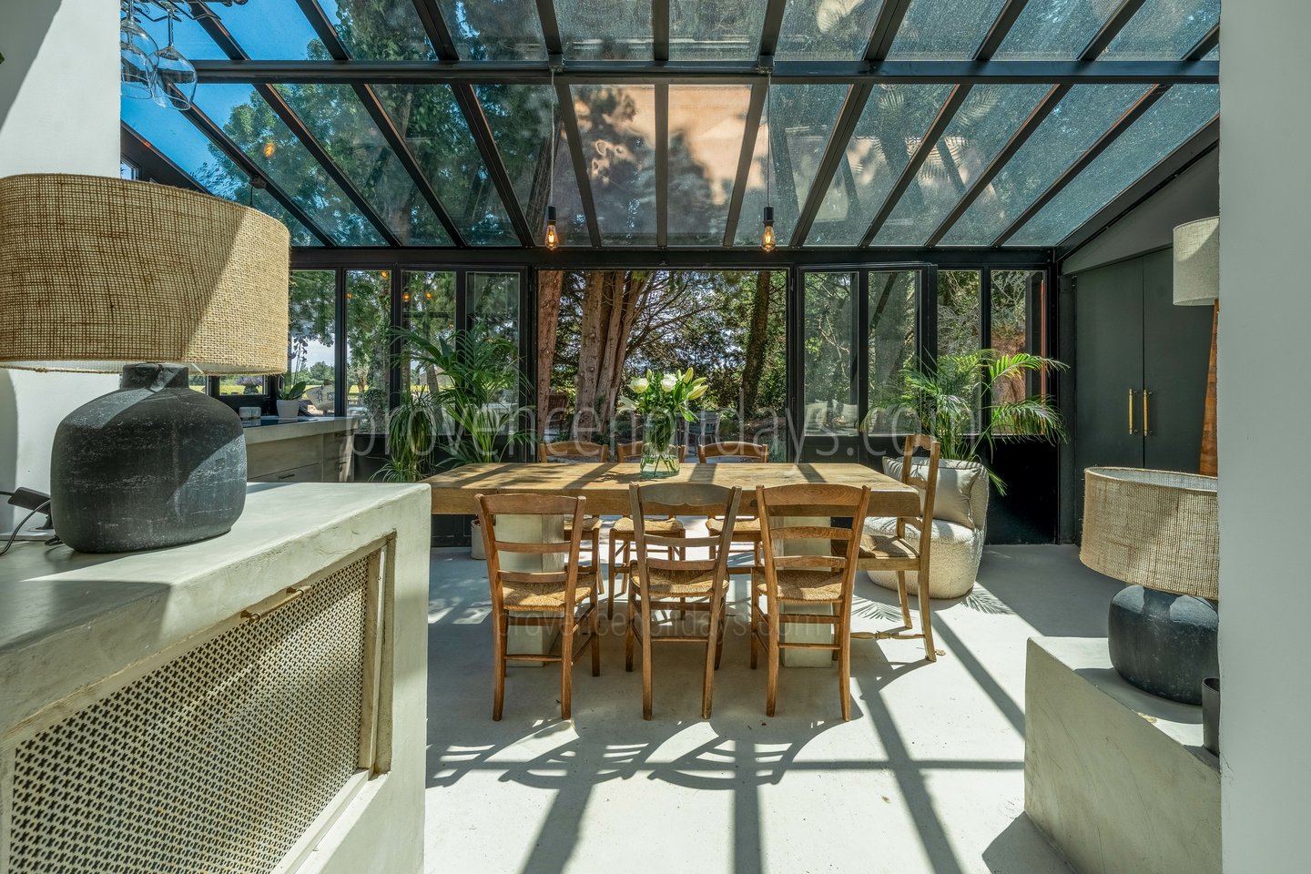 7 - La Terrasse Provençale: Villa: Interior